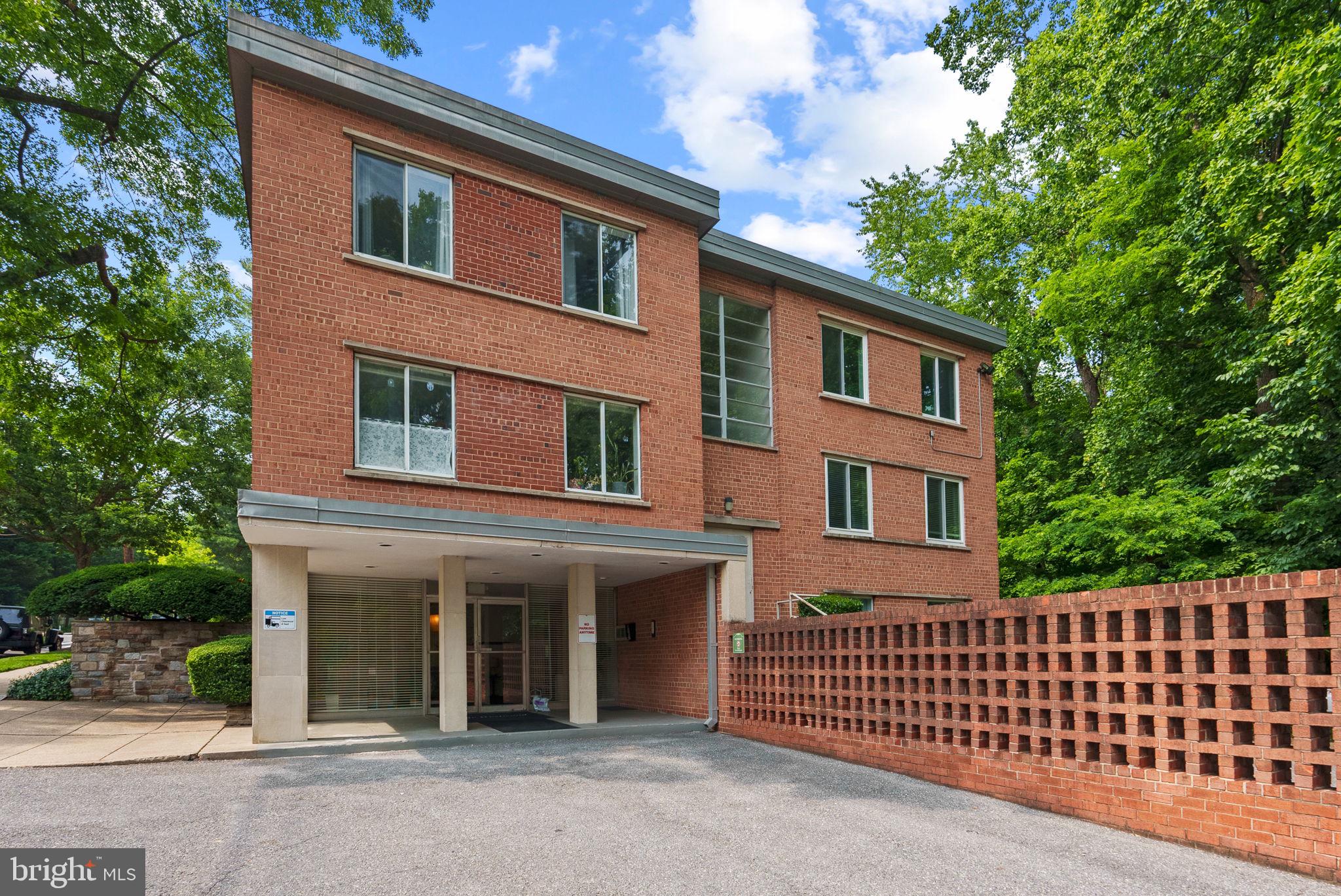 3033 NEW MEXICO AVENUE NW 305