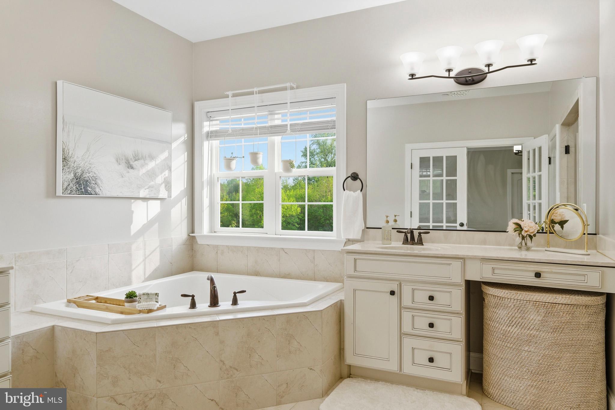 THE LAKES AT TWIN SHIELDS - Residential