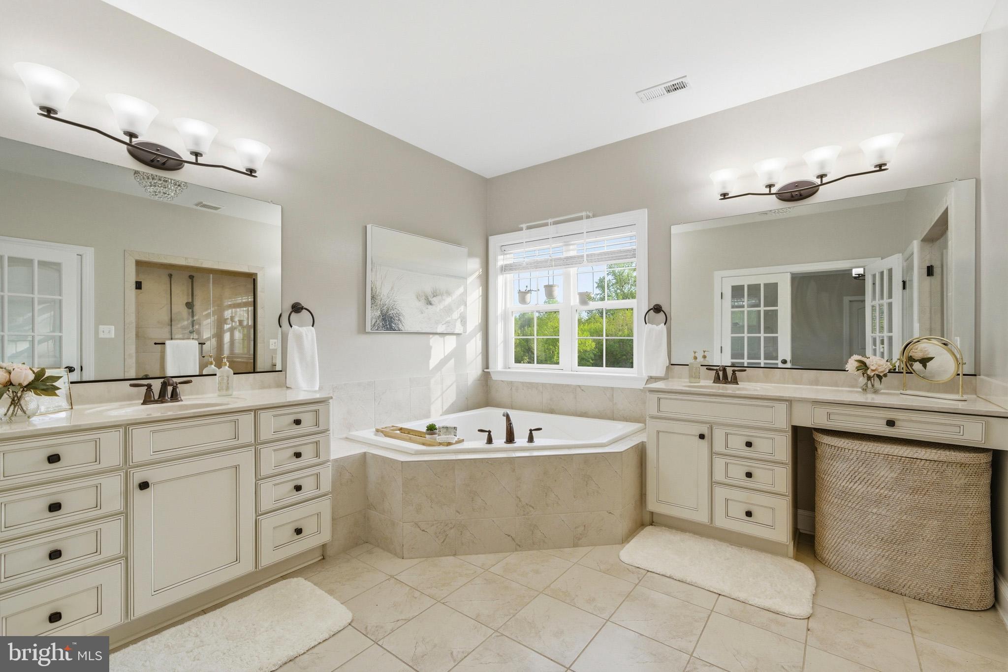 THE LAKES AT TWIN SHIELDS - Residential