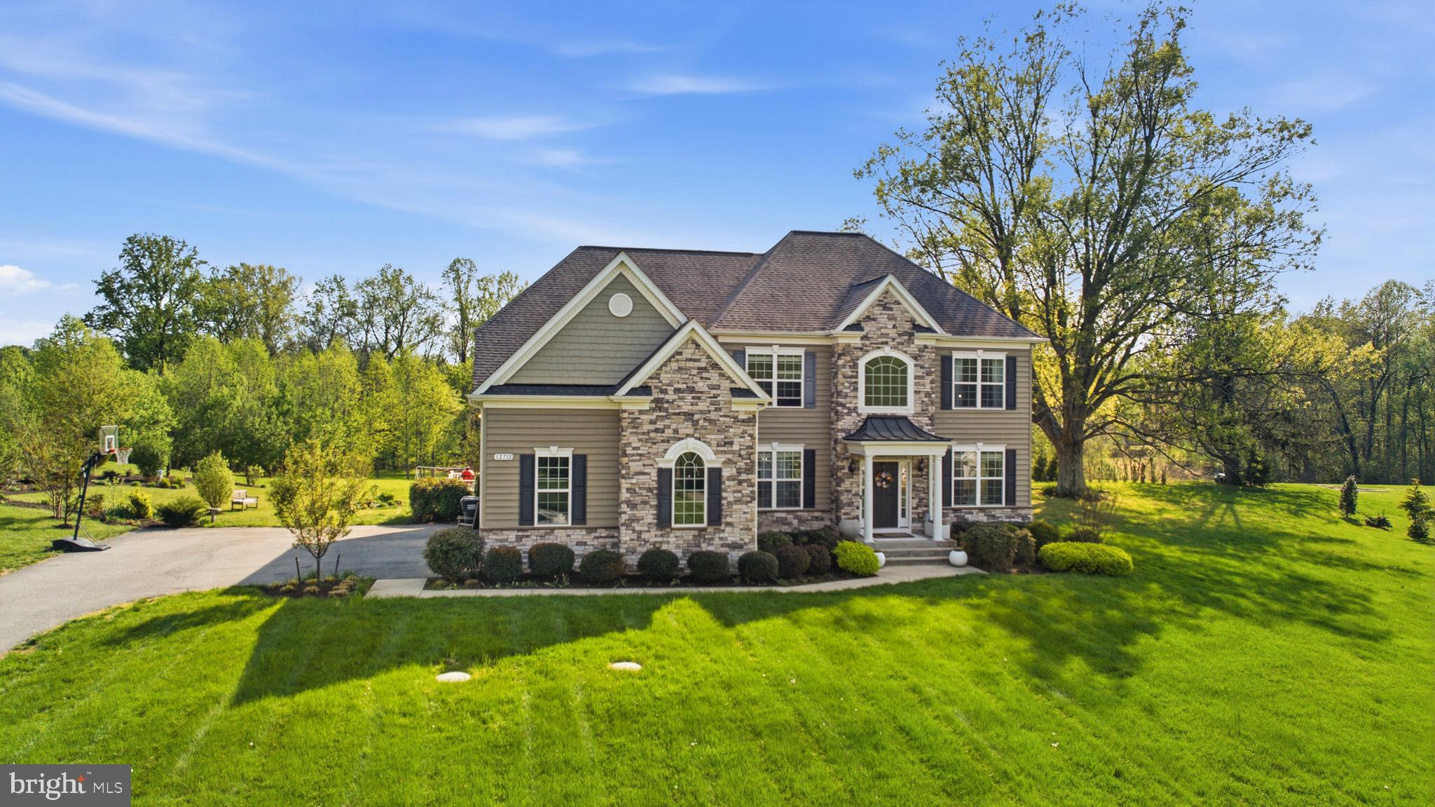 THE LAKES AT TWIN SHIELDS - Residential