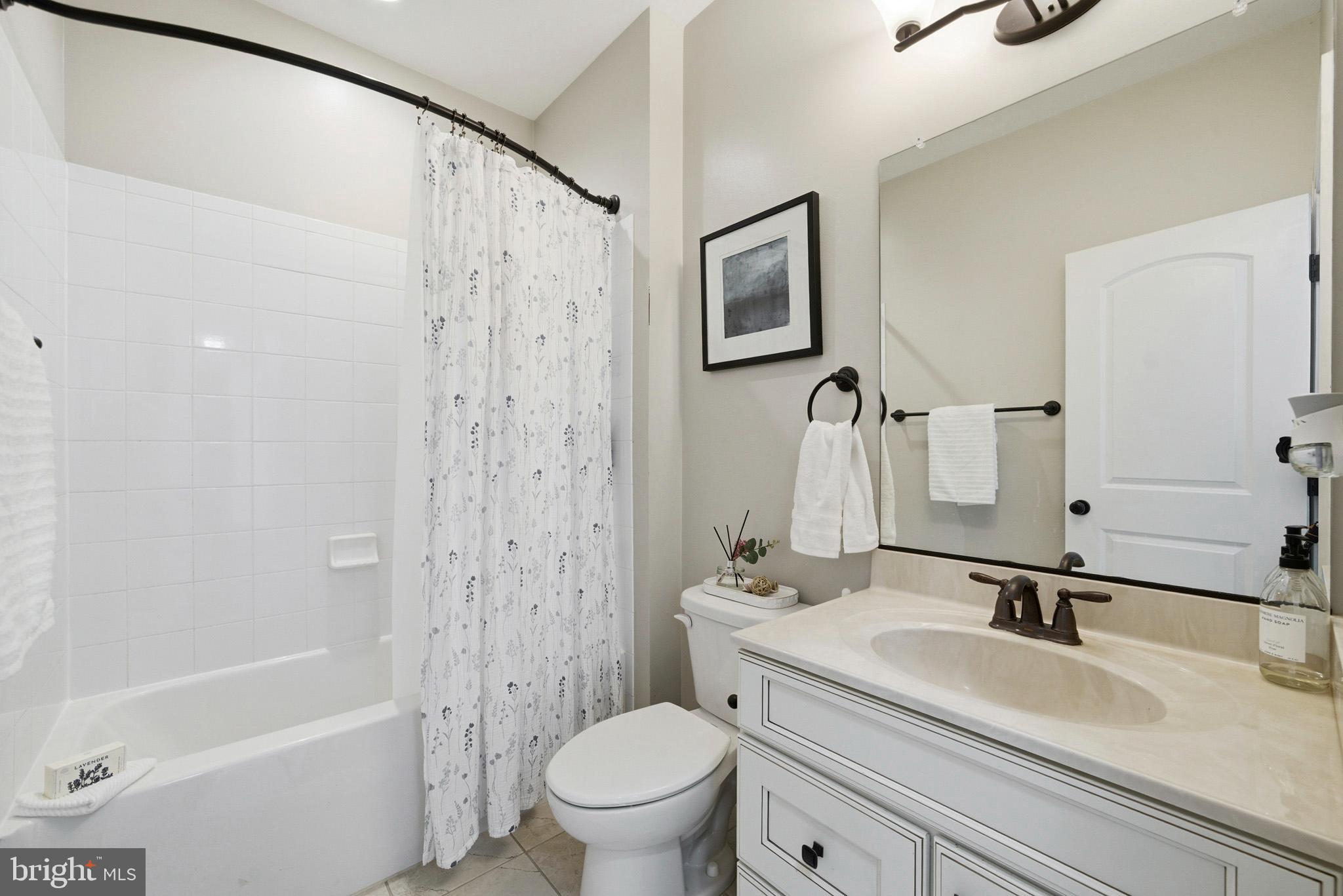 THE LAKES AT TWIN SHIELDS - Residential