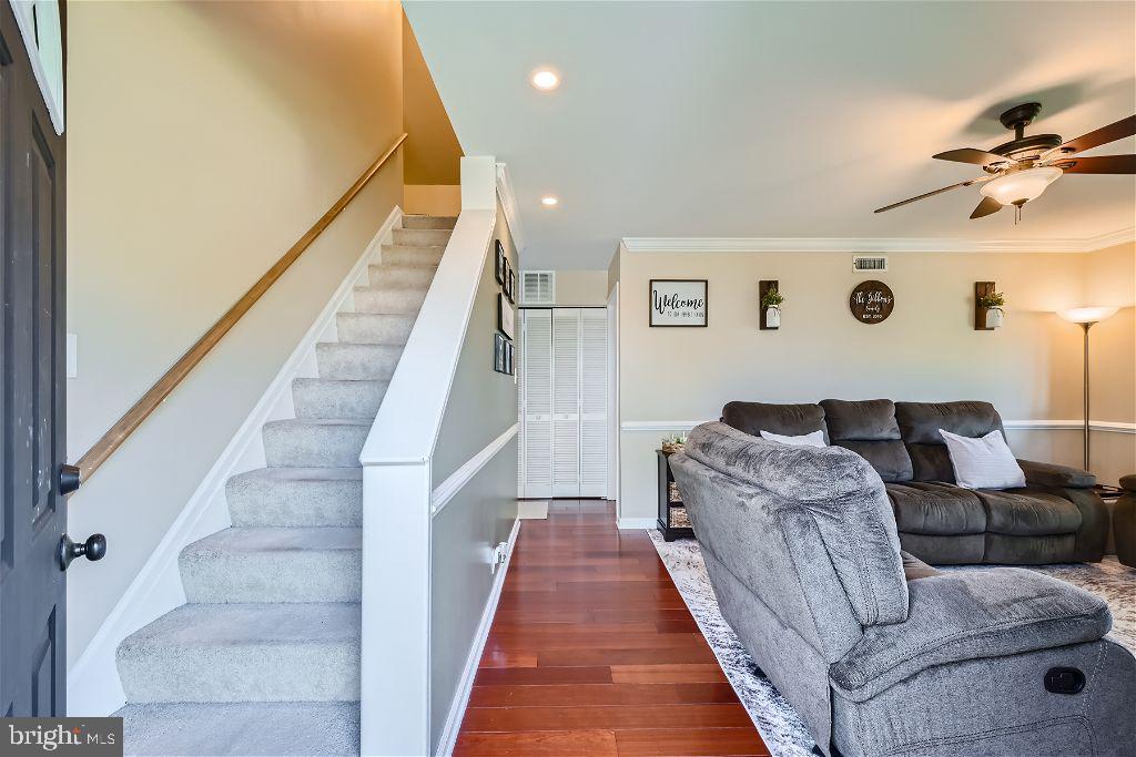 MURRAY POINT - Residential