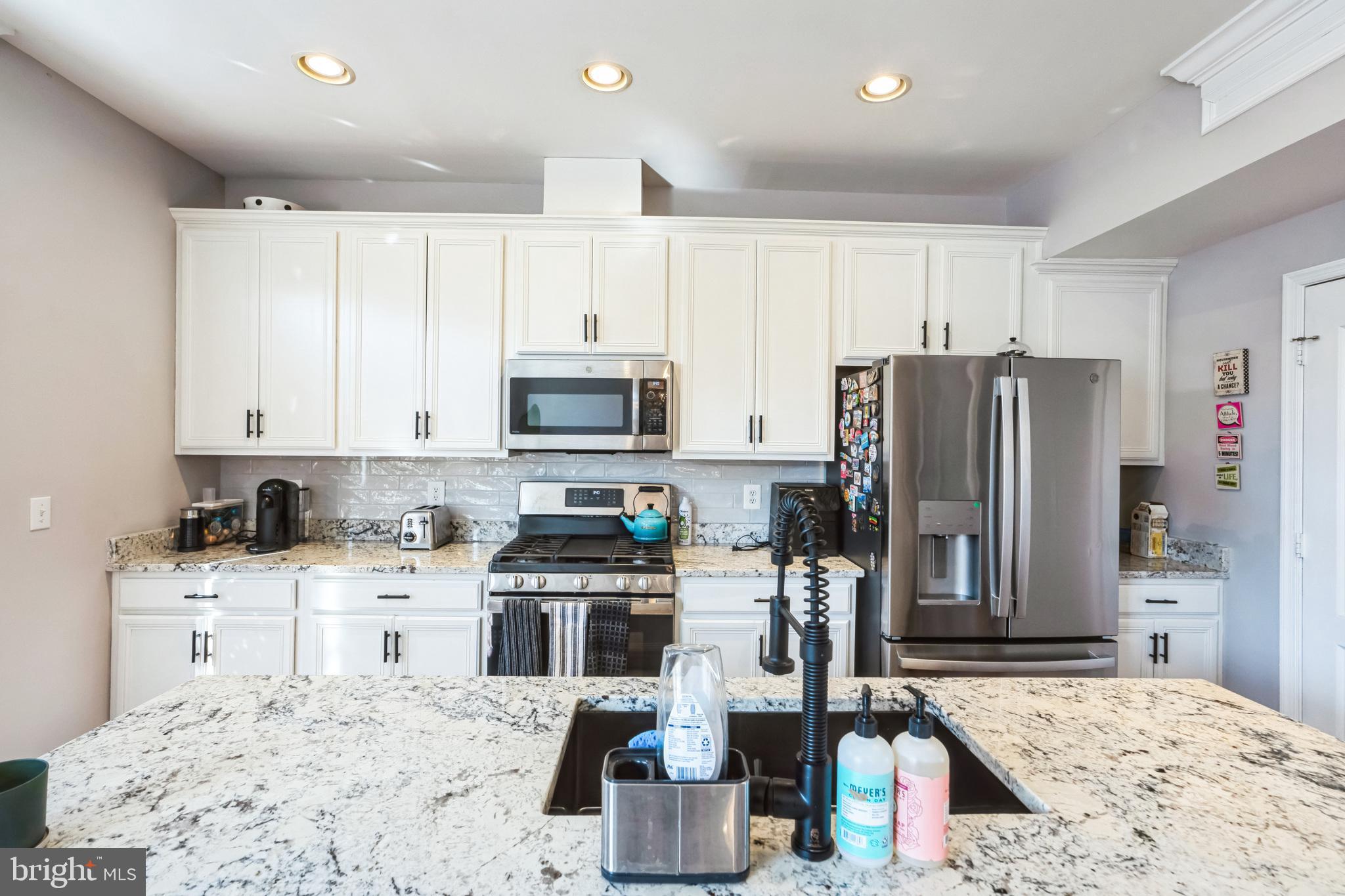 THE CRESCENT AT CHERRY LANE - Residential