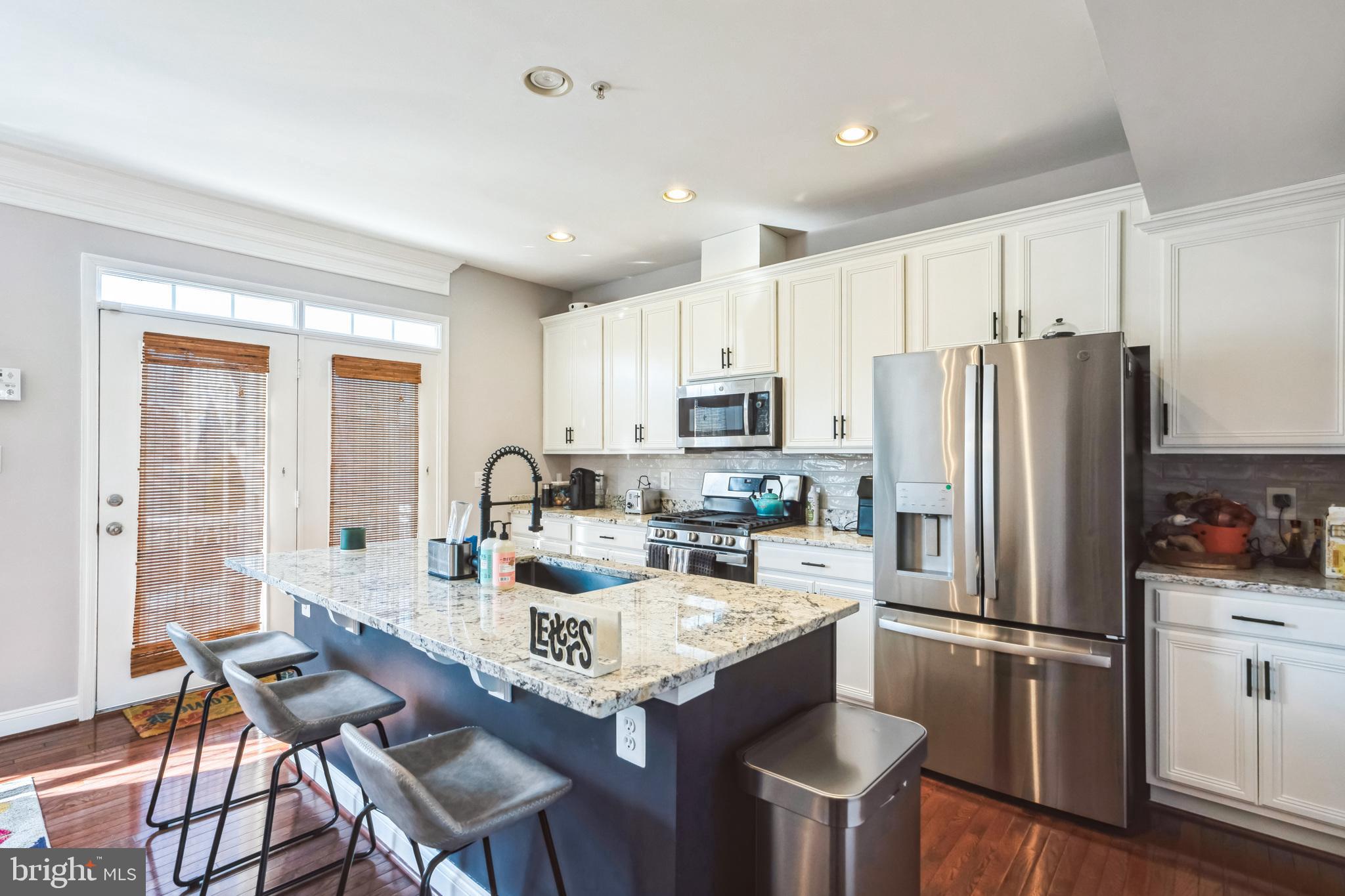 THE CRESCENT AT CHERRY LANE - Residential