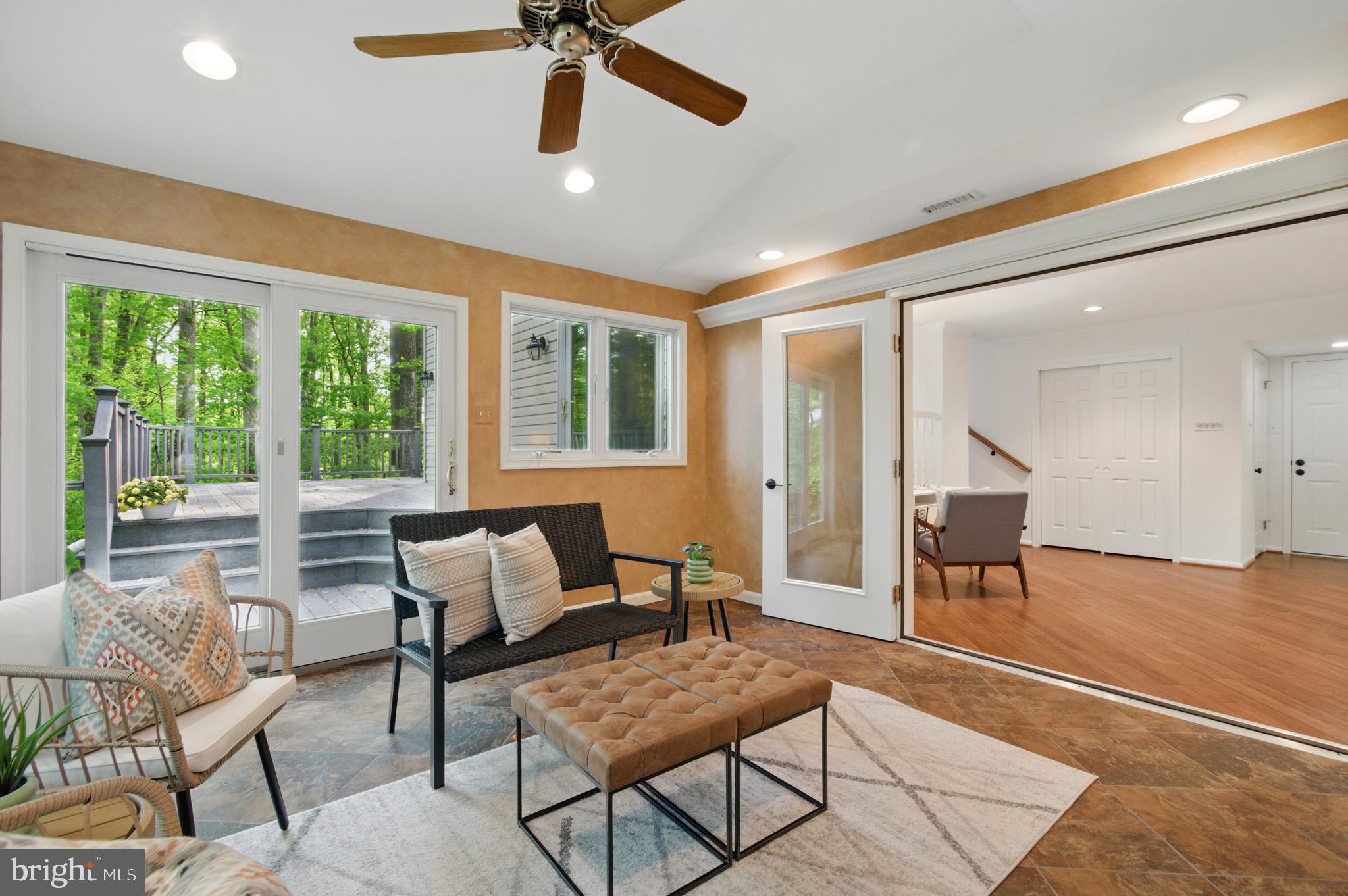 HICKORY RIDGE - Residential