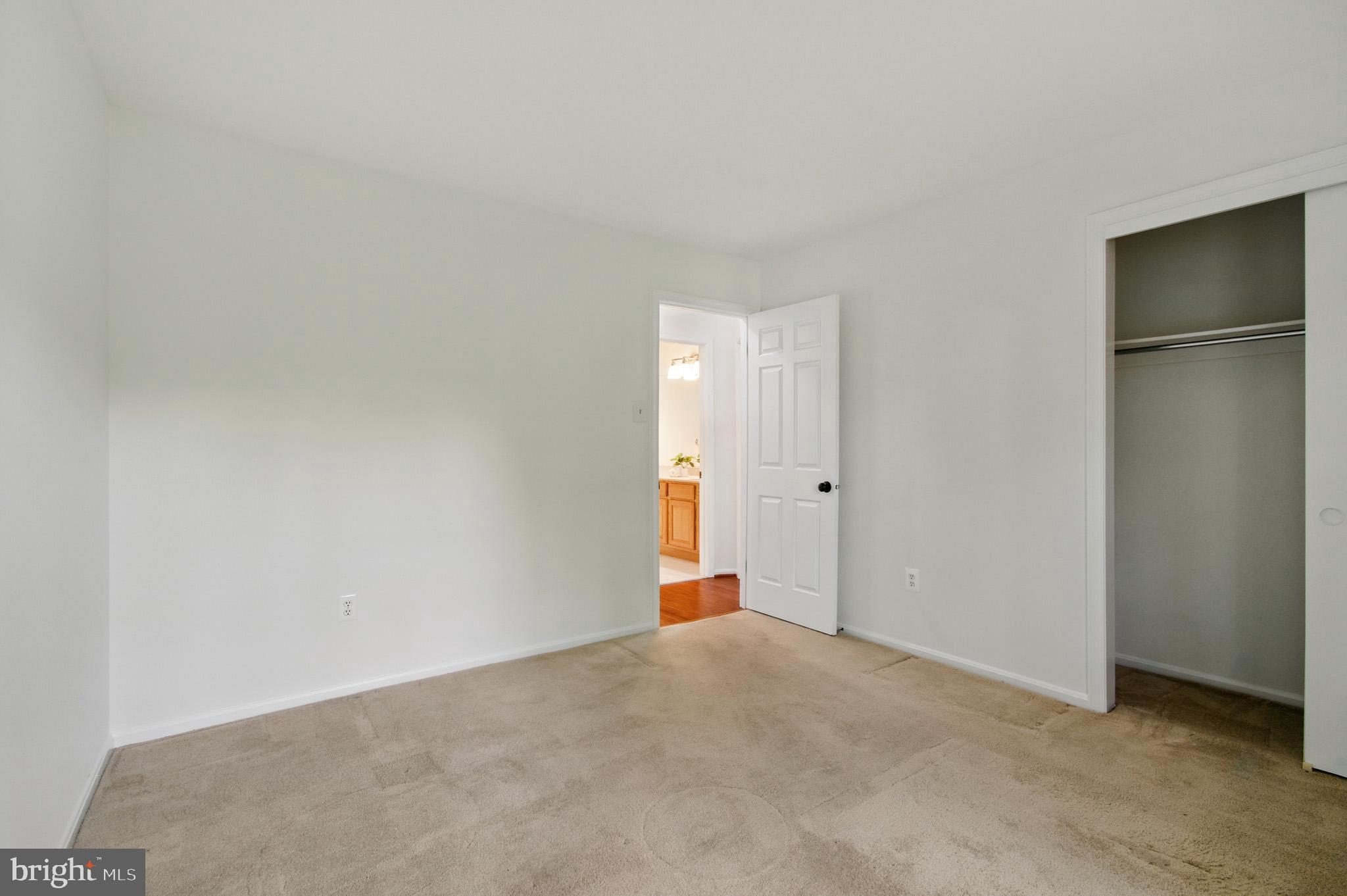 HICKORY RIDGE - Residential