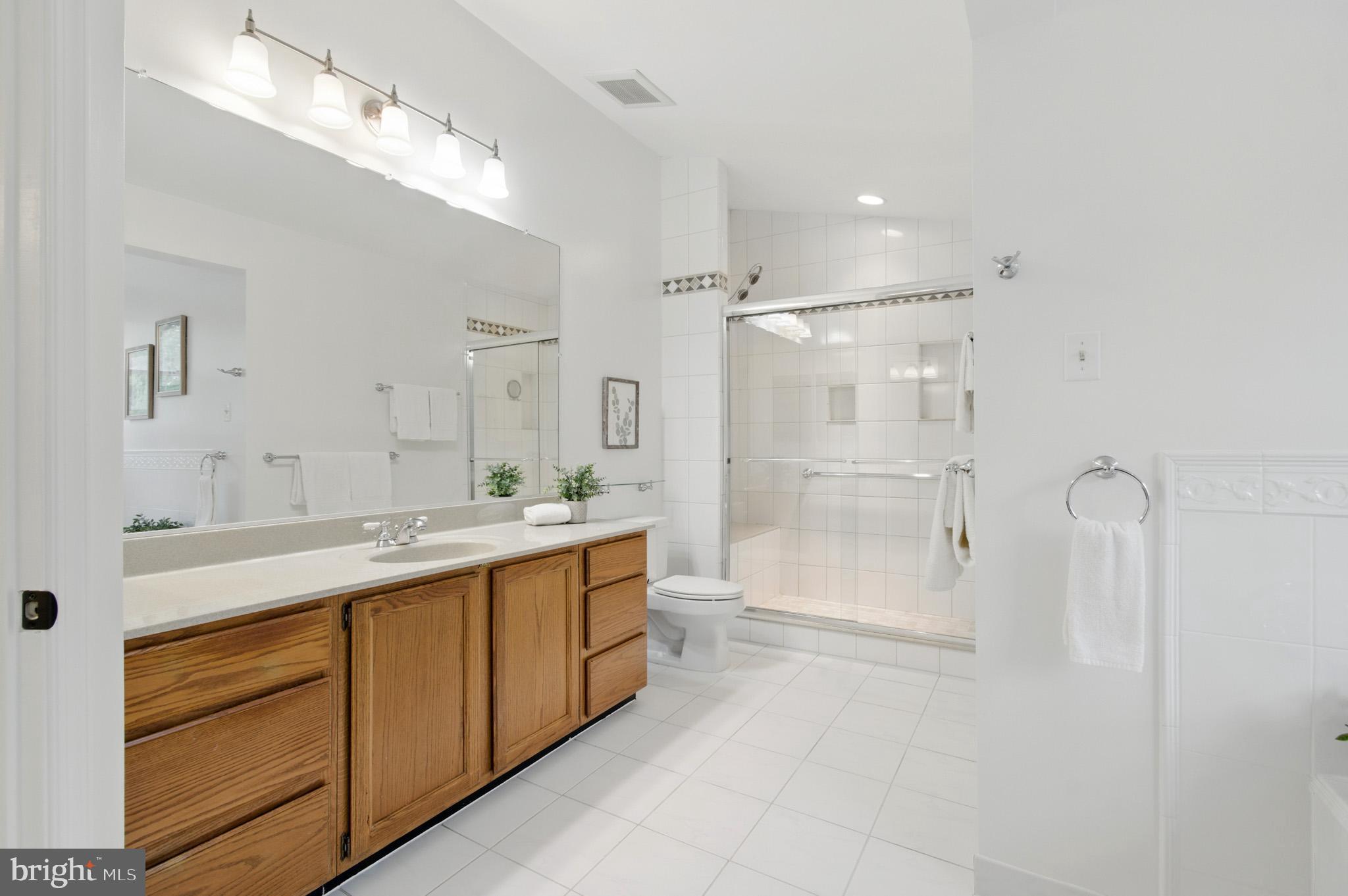 HICKORY RIDGE - Residential