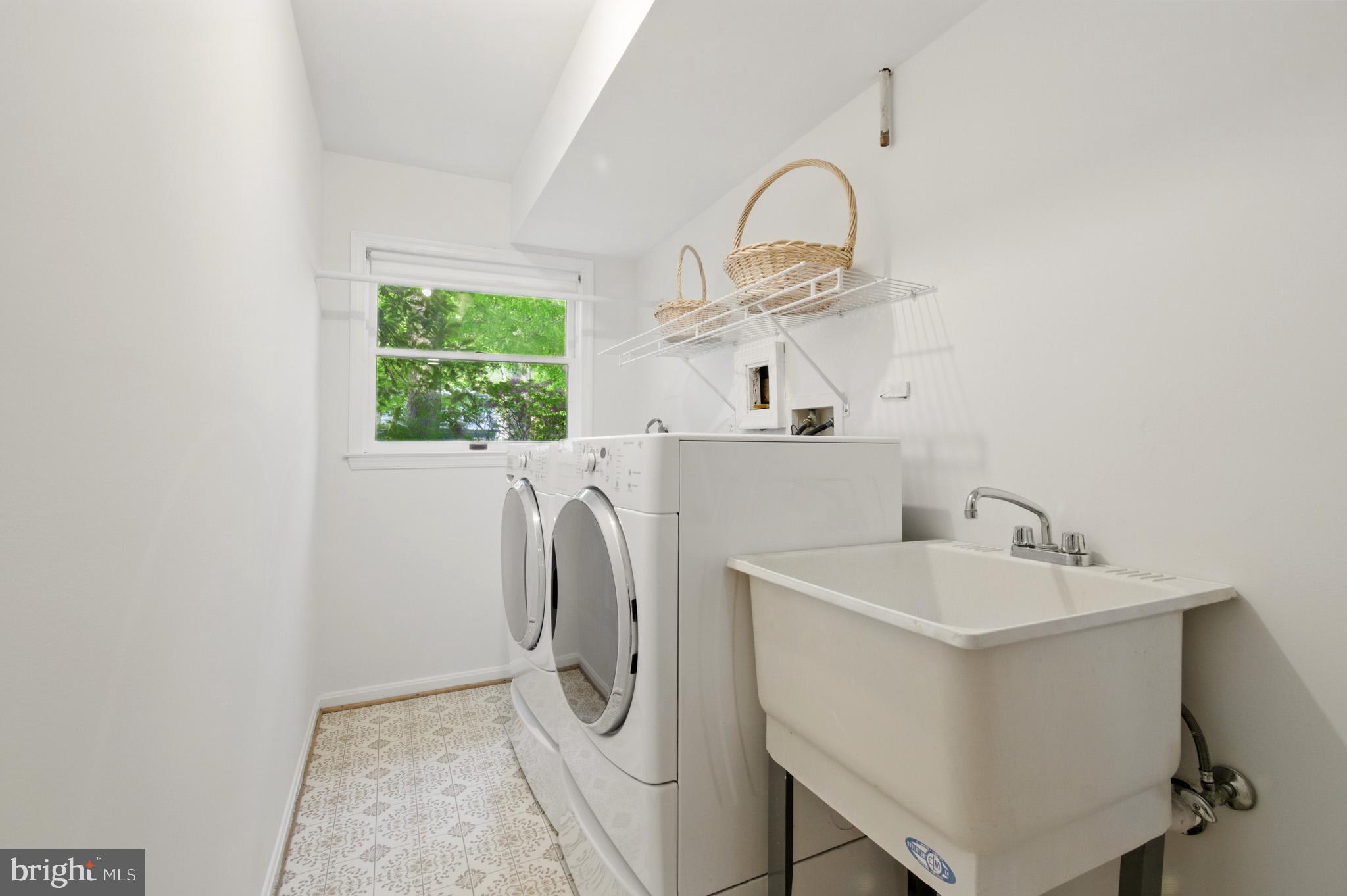 HICKORY RIDGE - Residential