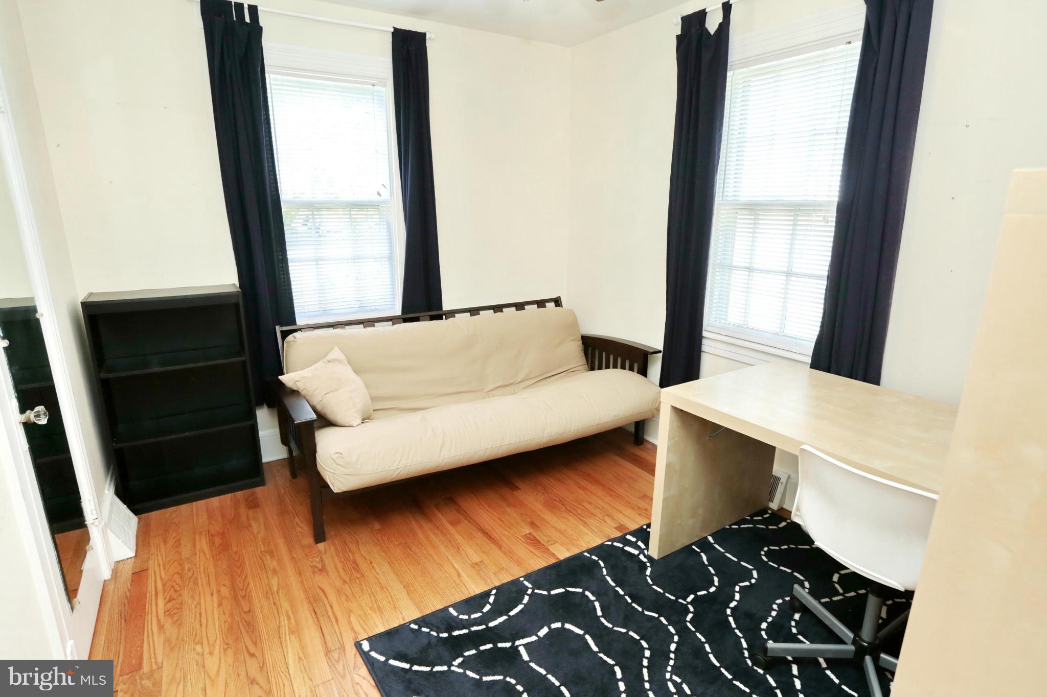 OLD CEDAR POINT SUB - Residential