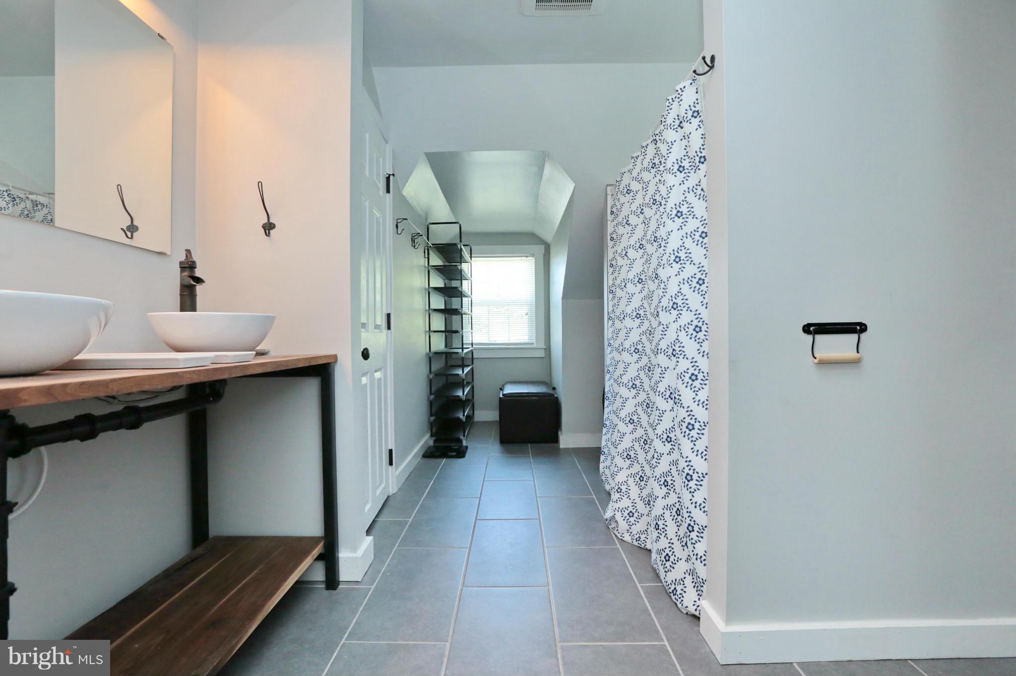 OLD CEDAR POINT SUB - Residential