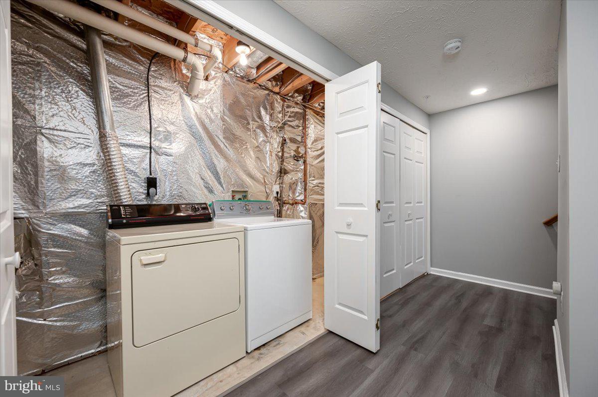 OWINGS MILLS - Residential