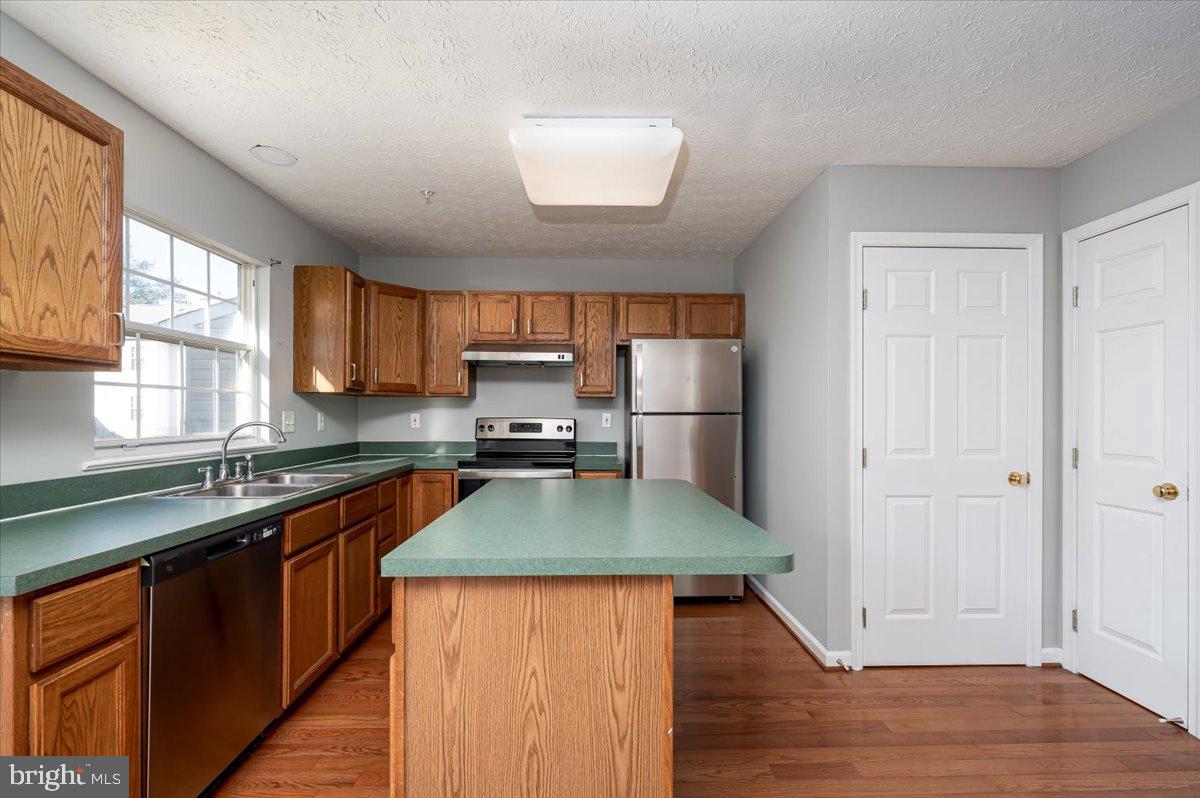 OWINGS MILLS - Residential