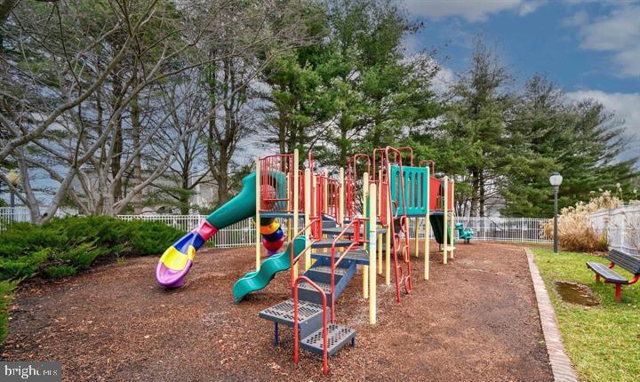 OWINGS MILLS - Residential