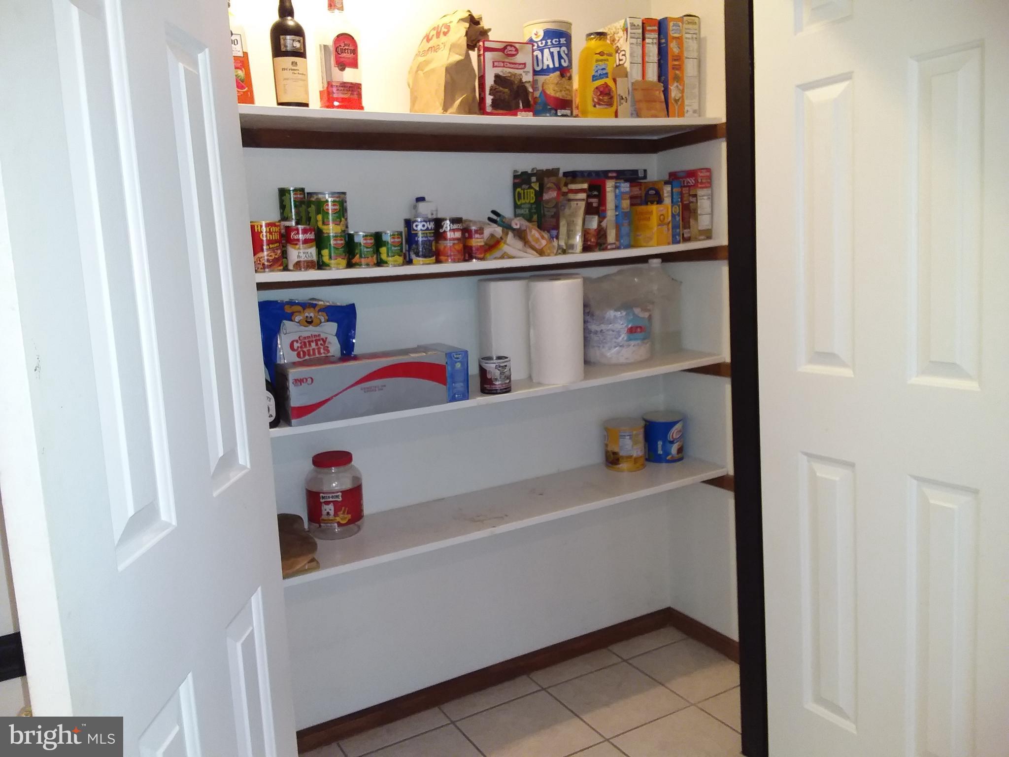 COLONIAL ACRES - Residential