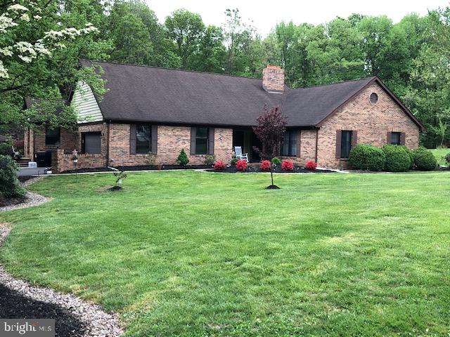 COLONIAL ACRES - Residential