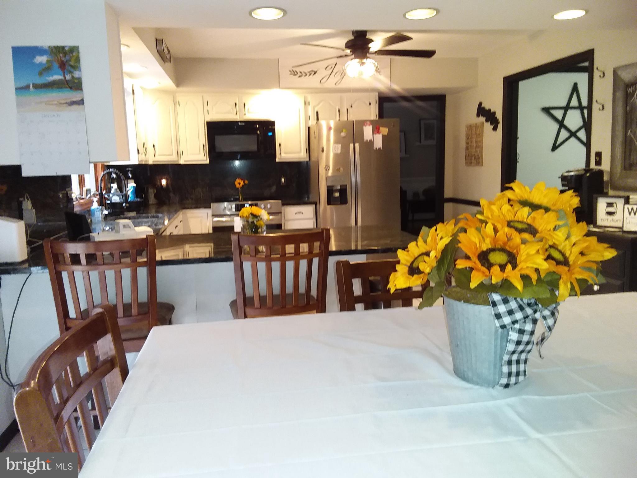 COLONIAL ACRES - Residential