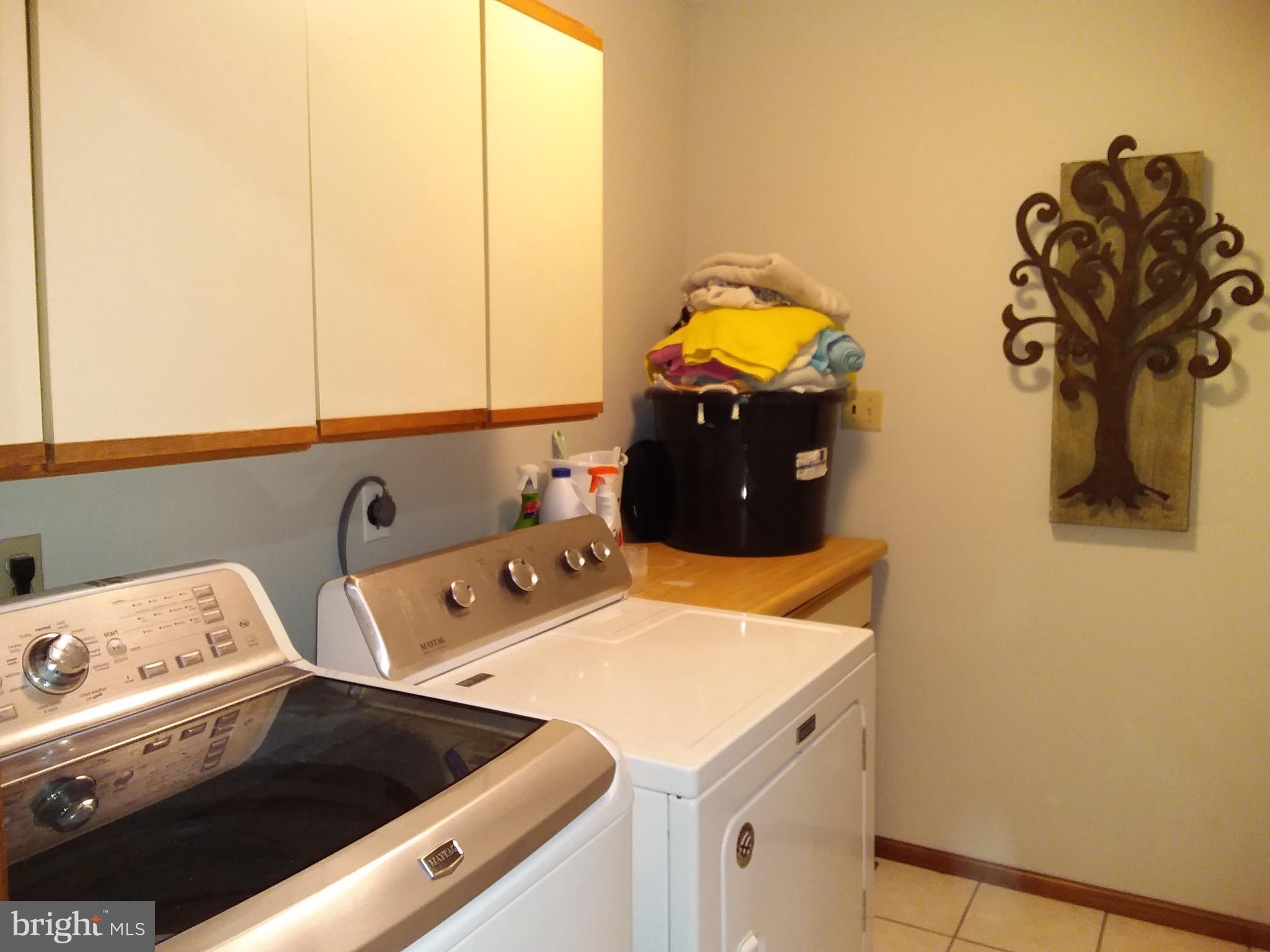 COLONIAL ACRES - Residential