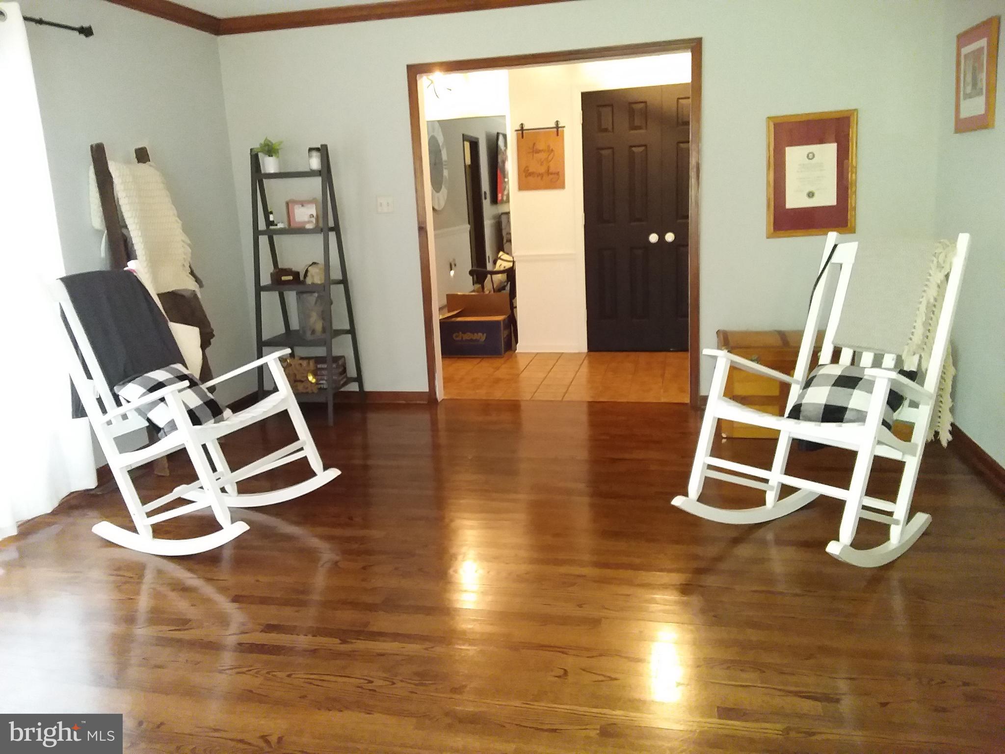 COLONIAL ACRES - Residential