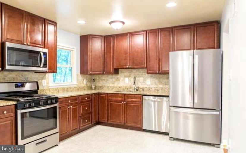 DALE CITY - Residential