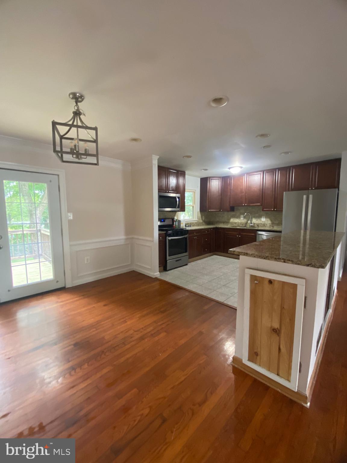 DALE CITY - Residential