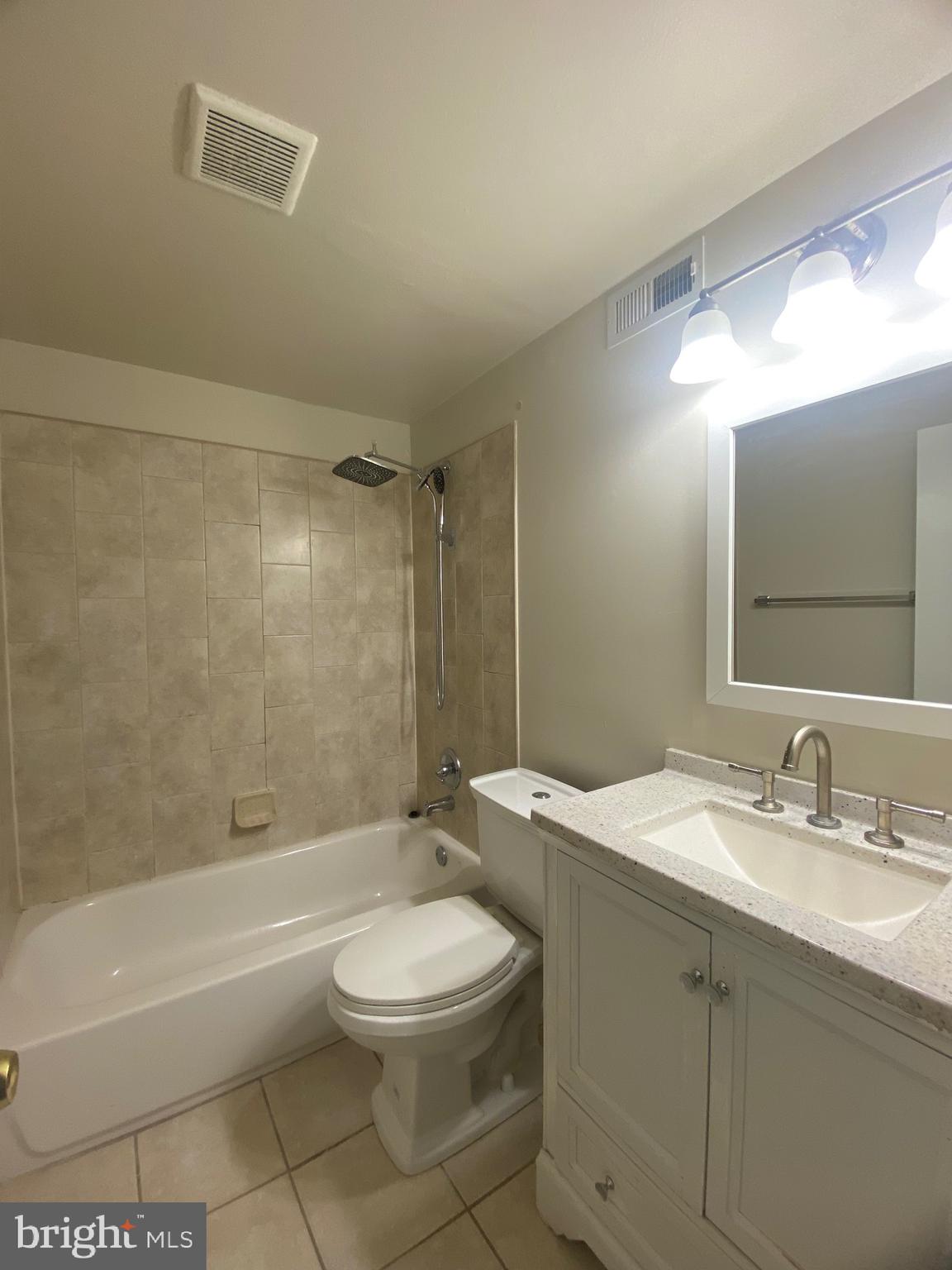 DALE CITY - Residential