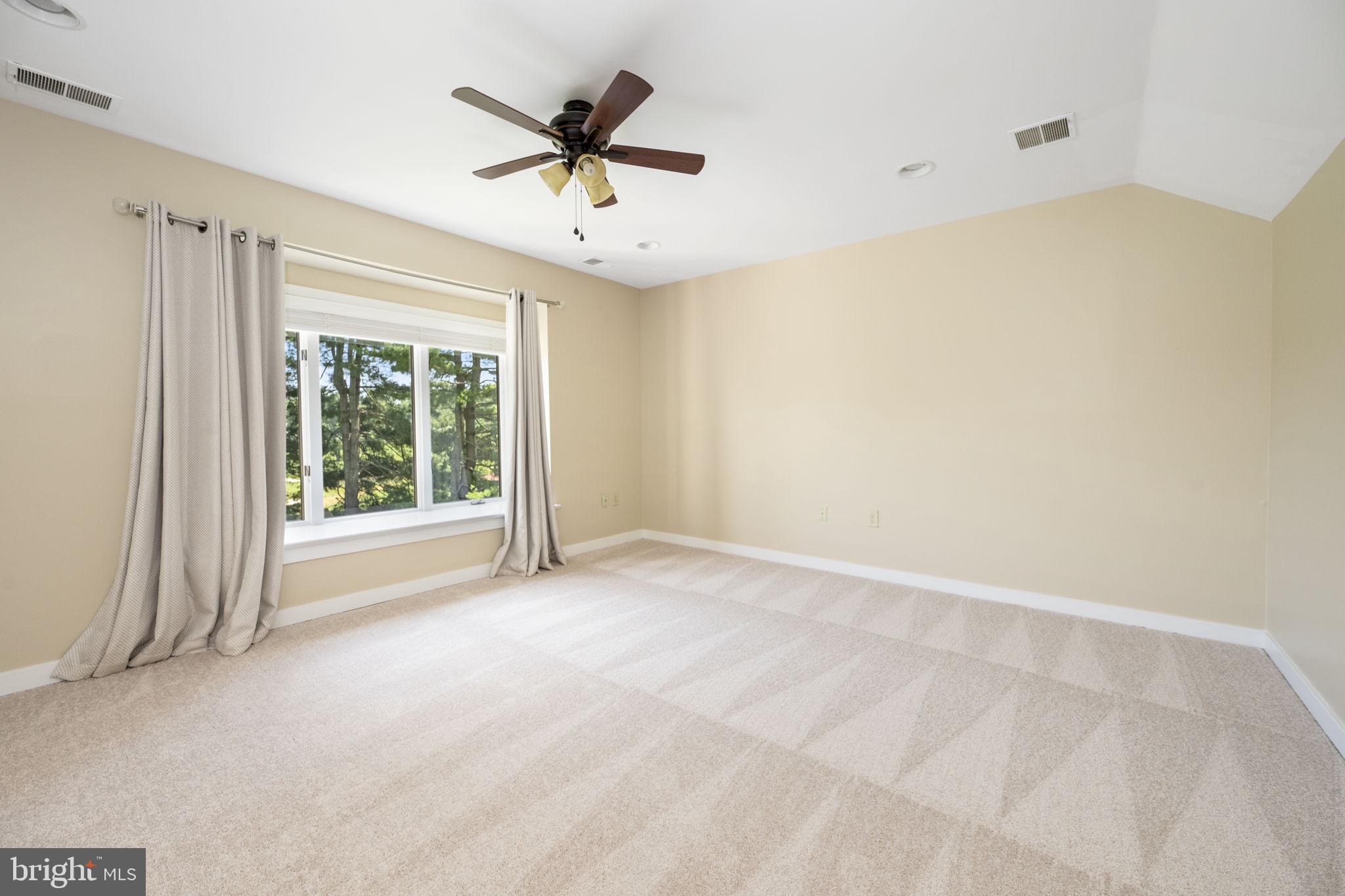 PENN OAKS - Residential