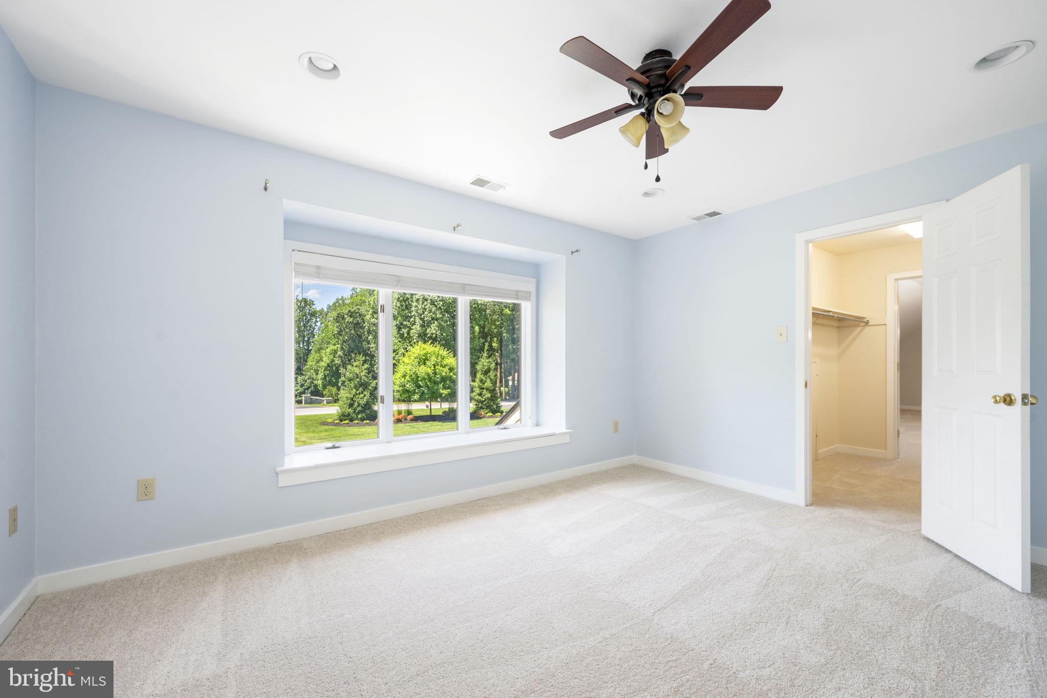 PENN OAKS - Residential