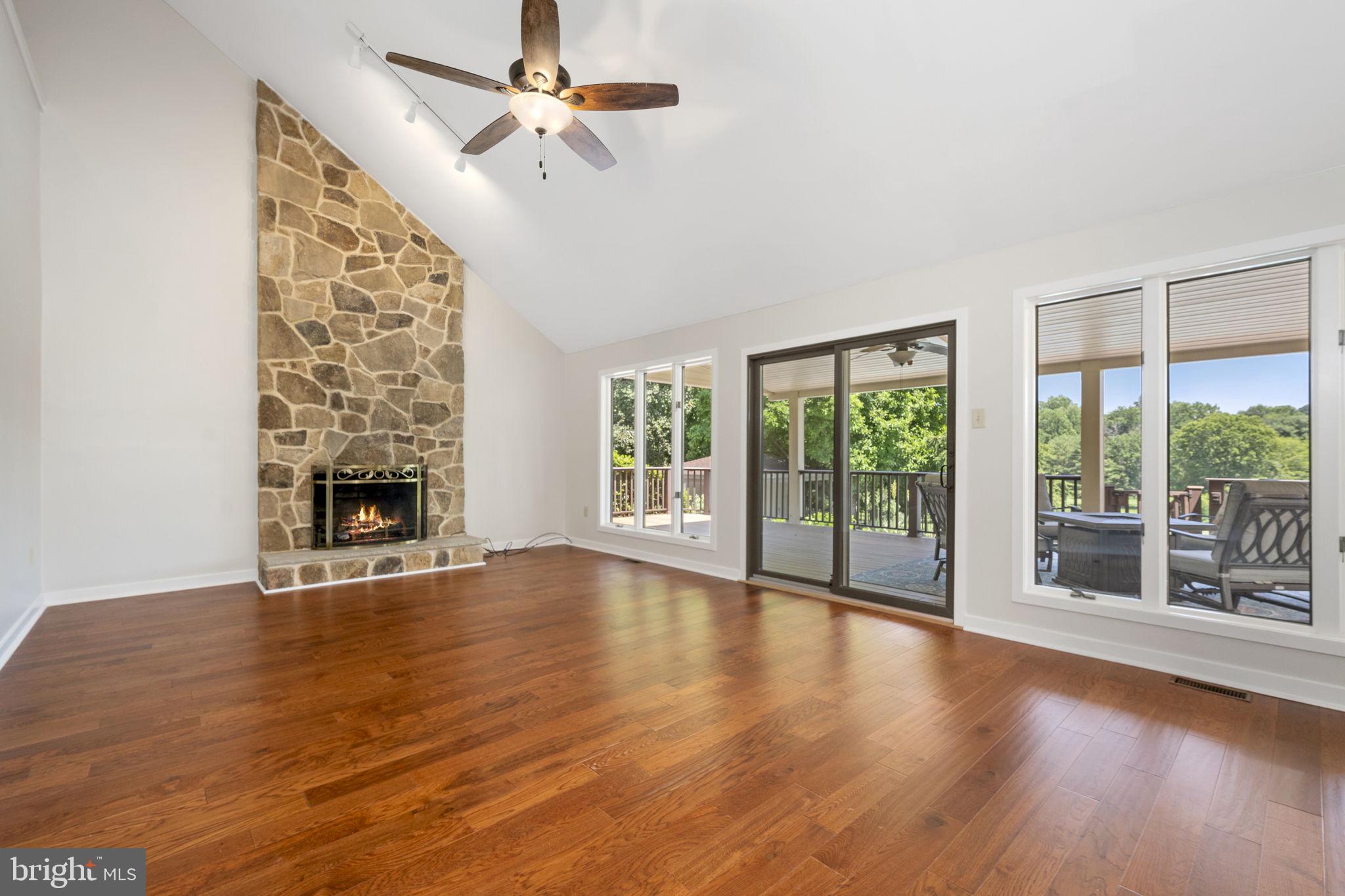 PENN OAKS - Residential