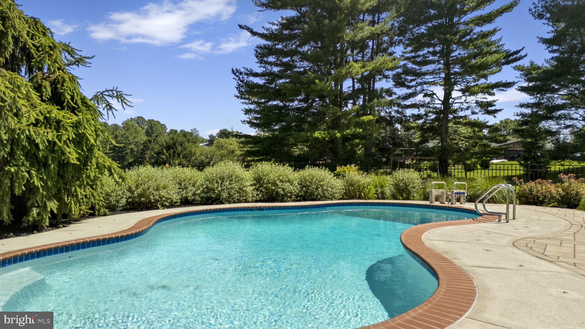 PENN OAKS - Residential