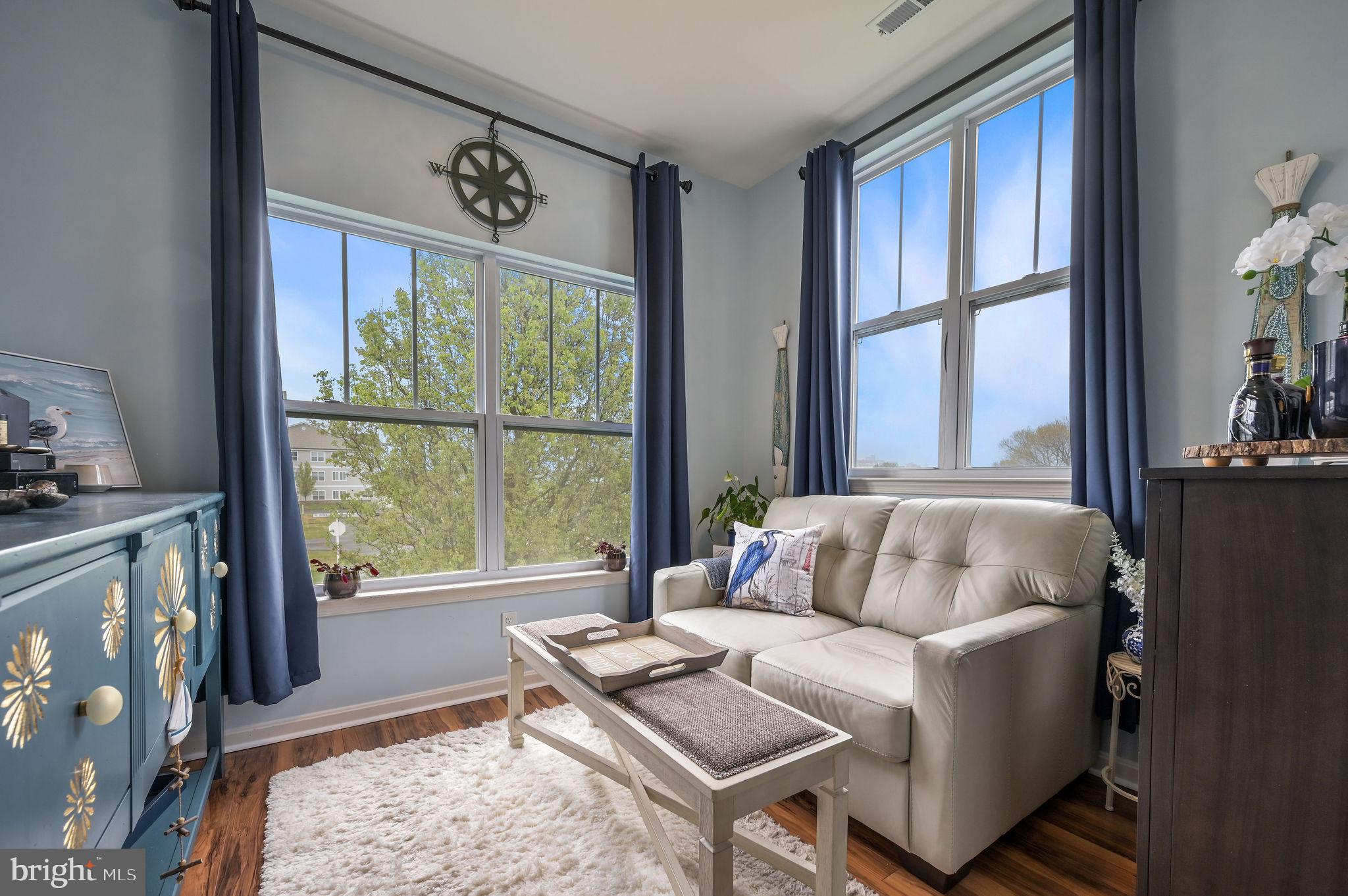 HEARTHSTONE MANOR - Residential