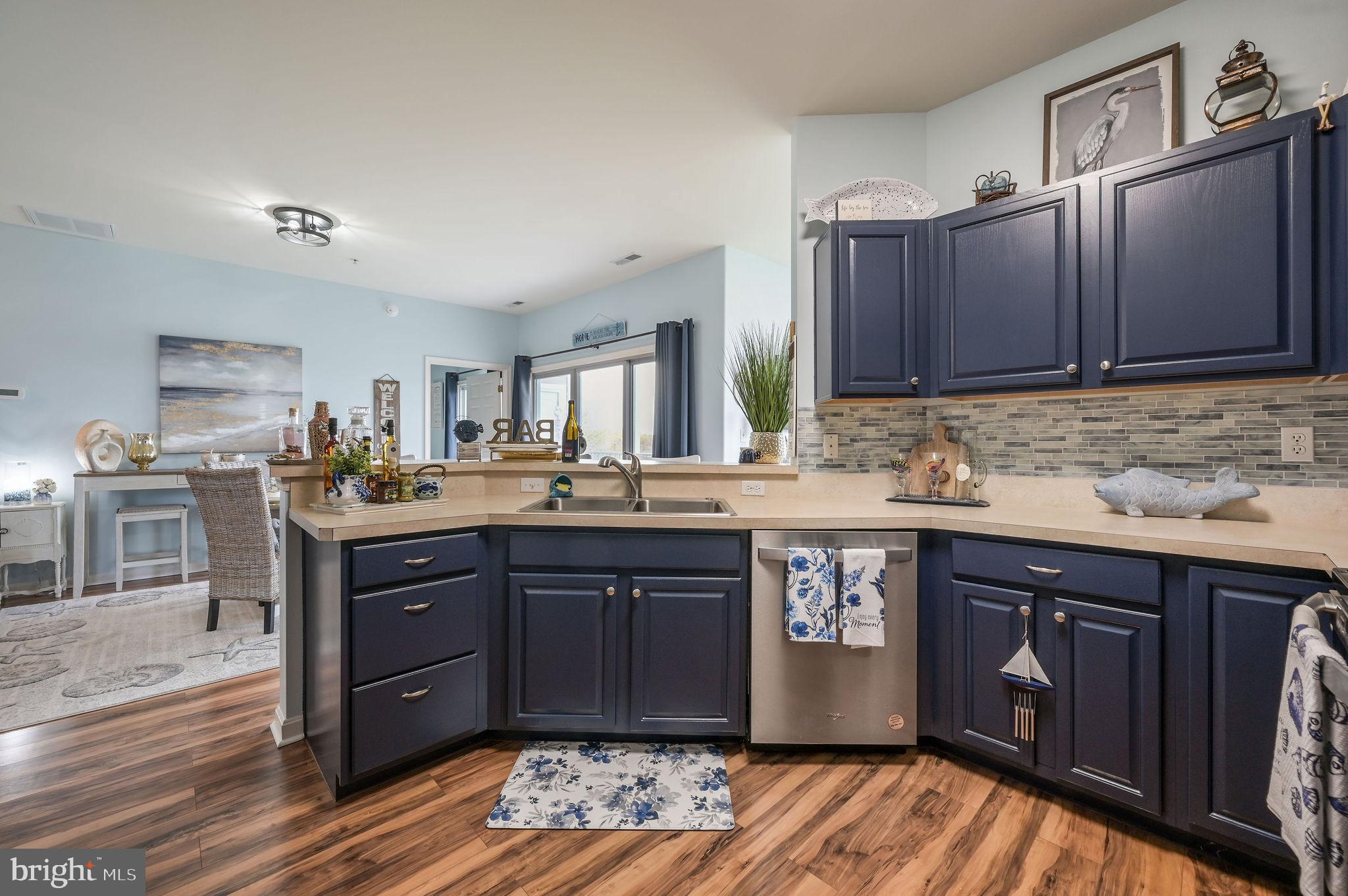 HEARTHSTONE MANOR - Residential