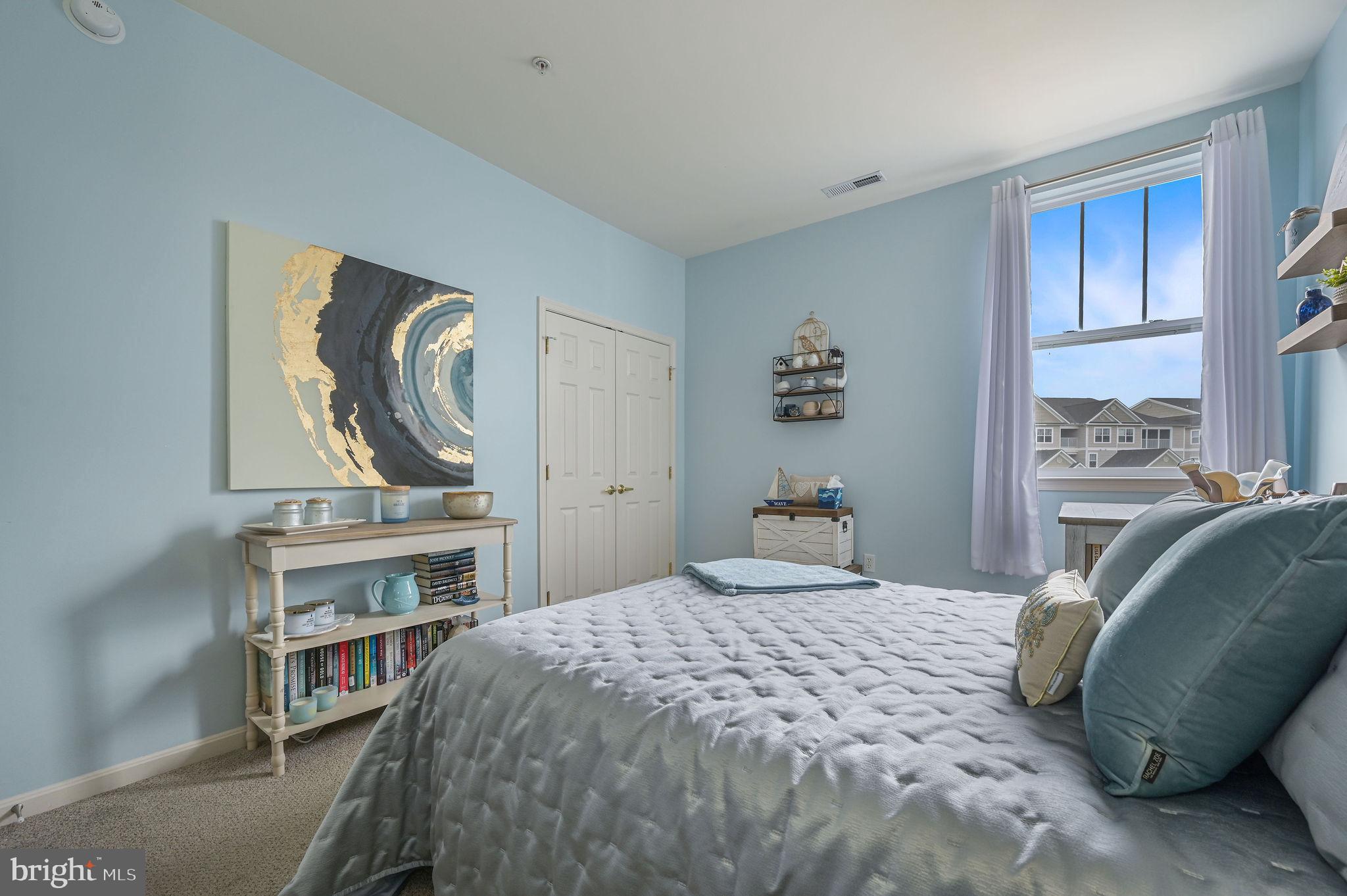 HEARTHSTONE MANOR - Residential