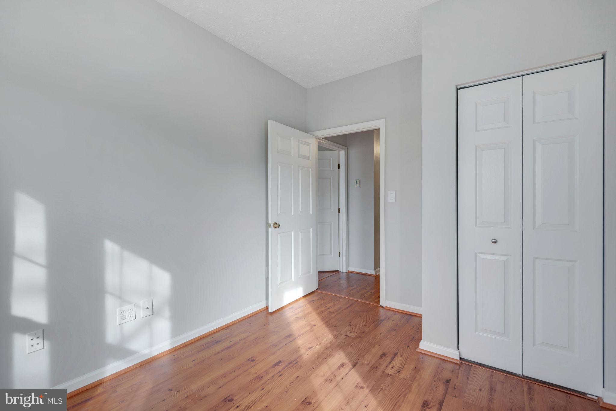 PINEY ORCHARD - Residential Lease