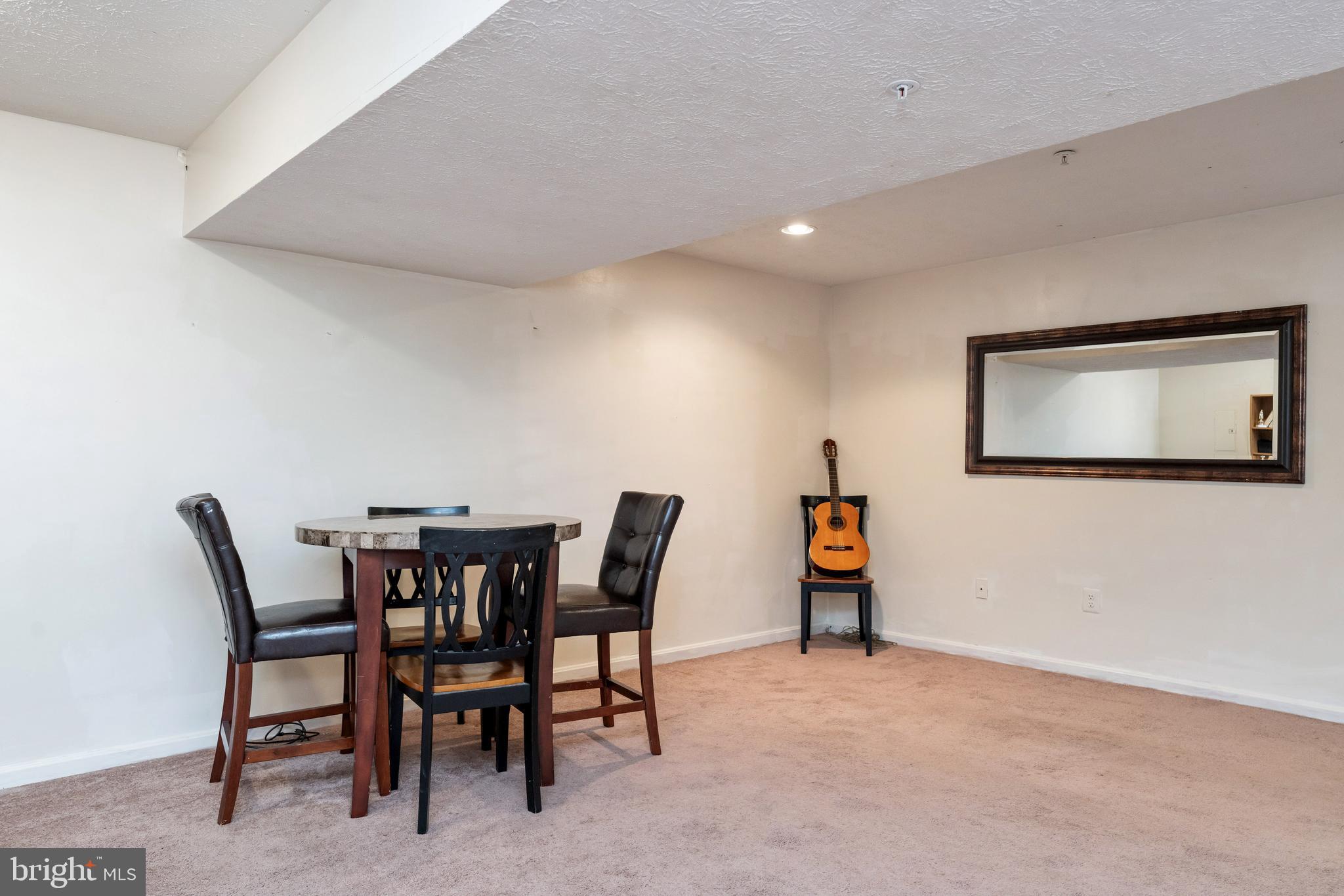 REGENCY MEADOWS - Residential