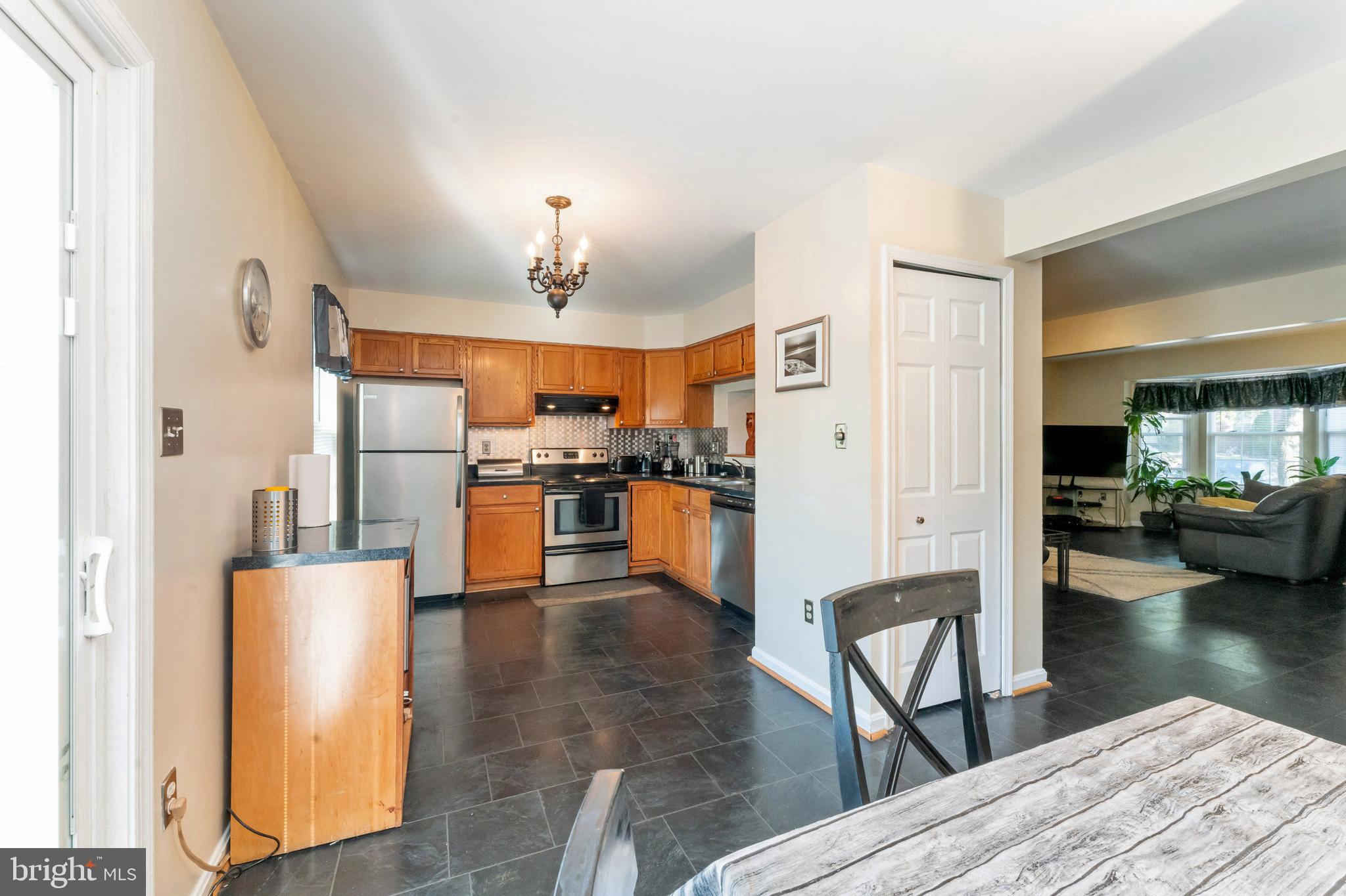 REGENCY MEADOWS - Residential