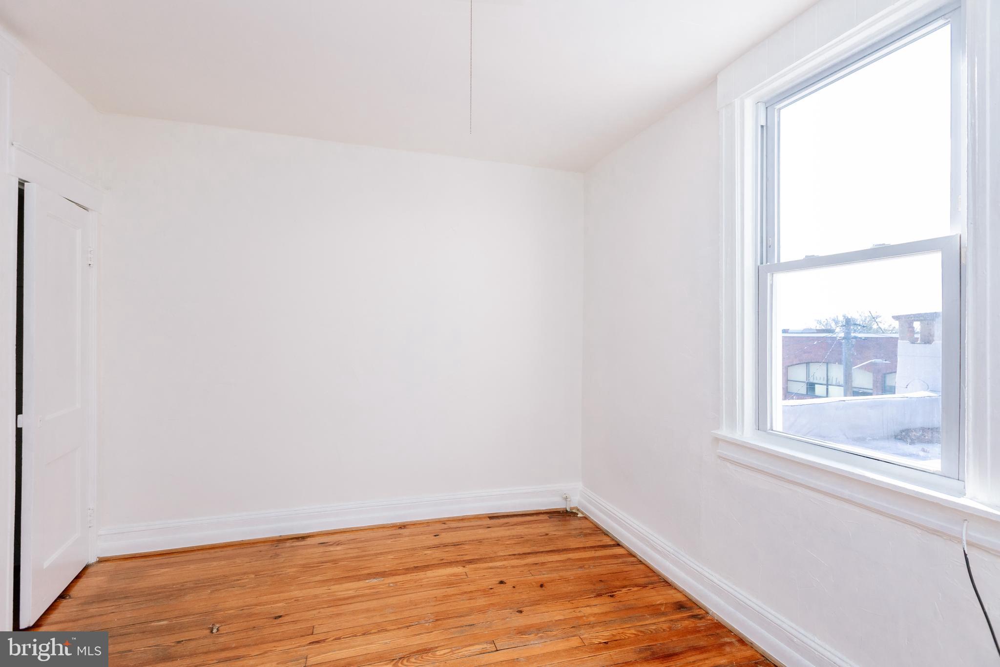 CHARLES VILLAGE - Residential