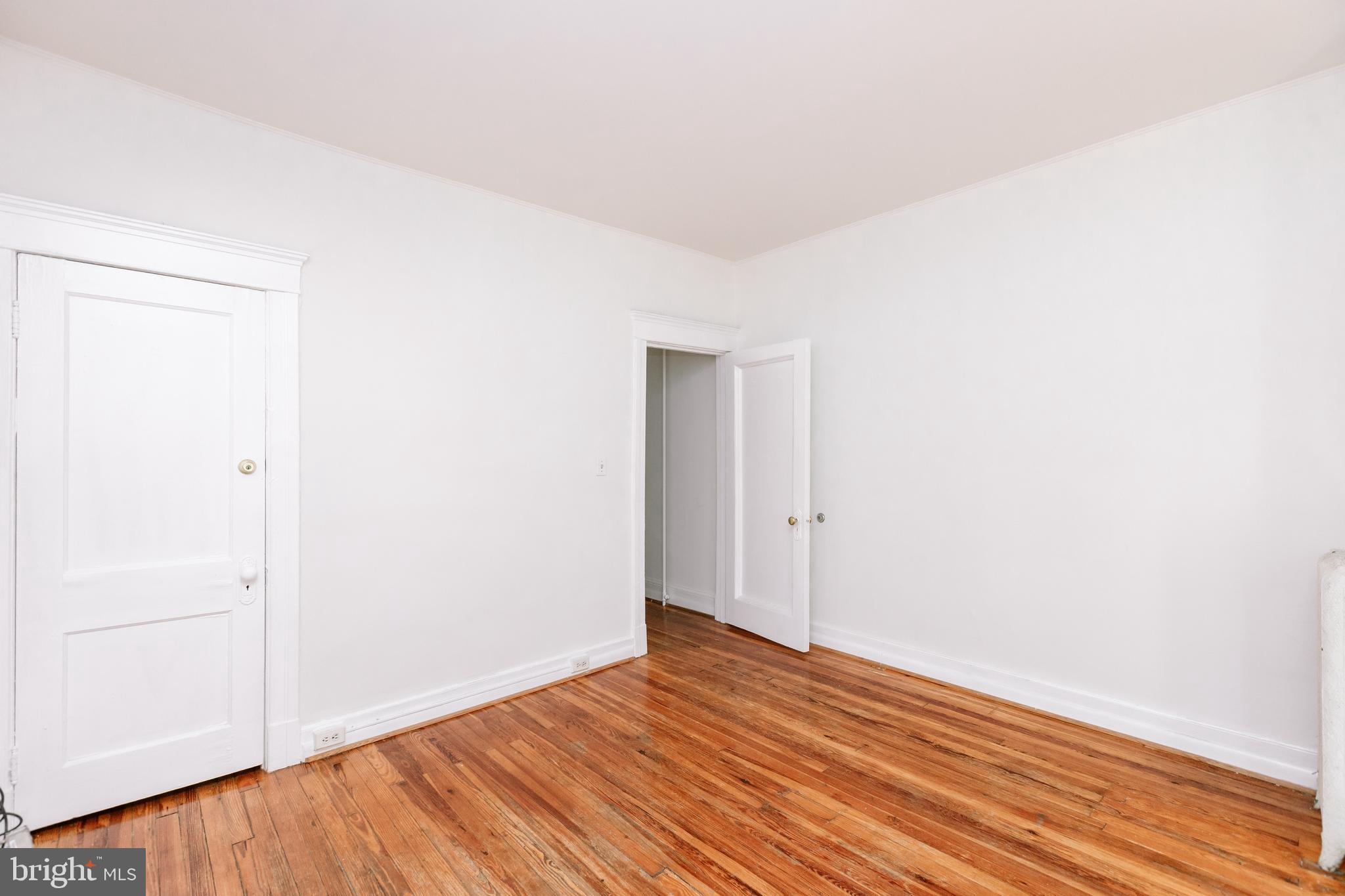 CHARLES VILLAGE - Residential