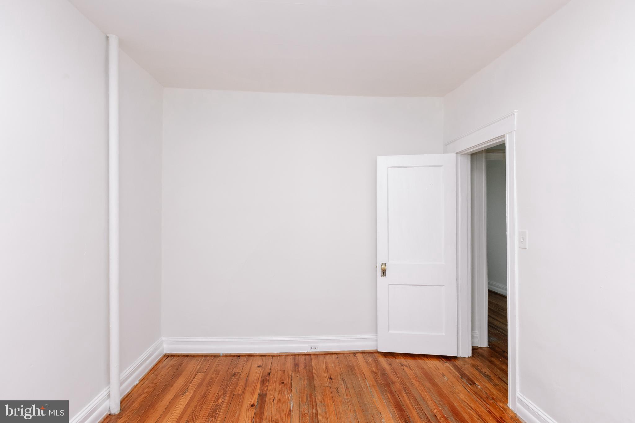 CHARLES VILLAGE - Residential