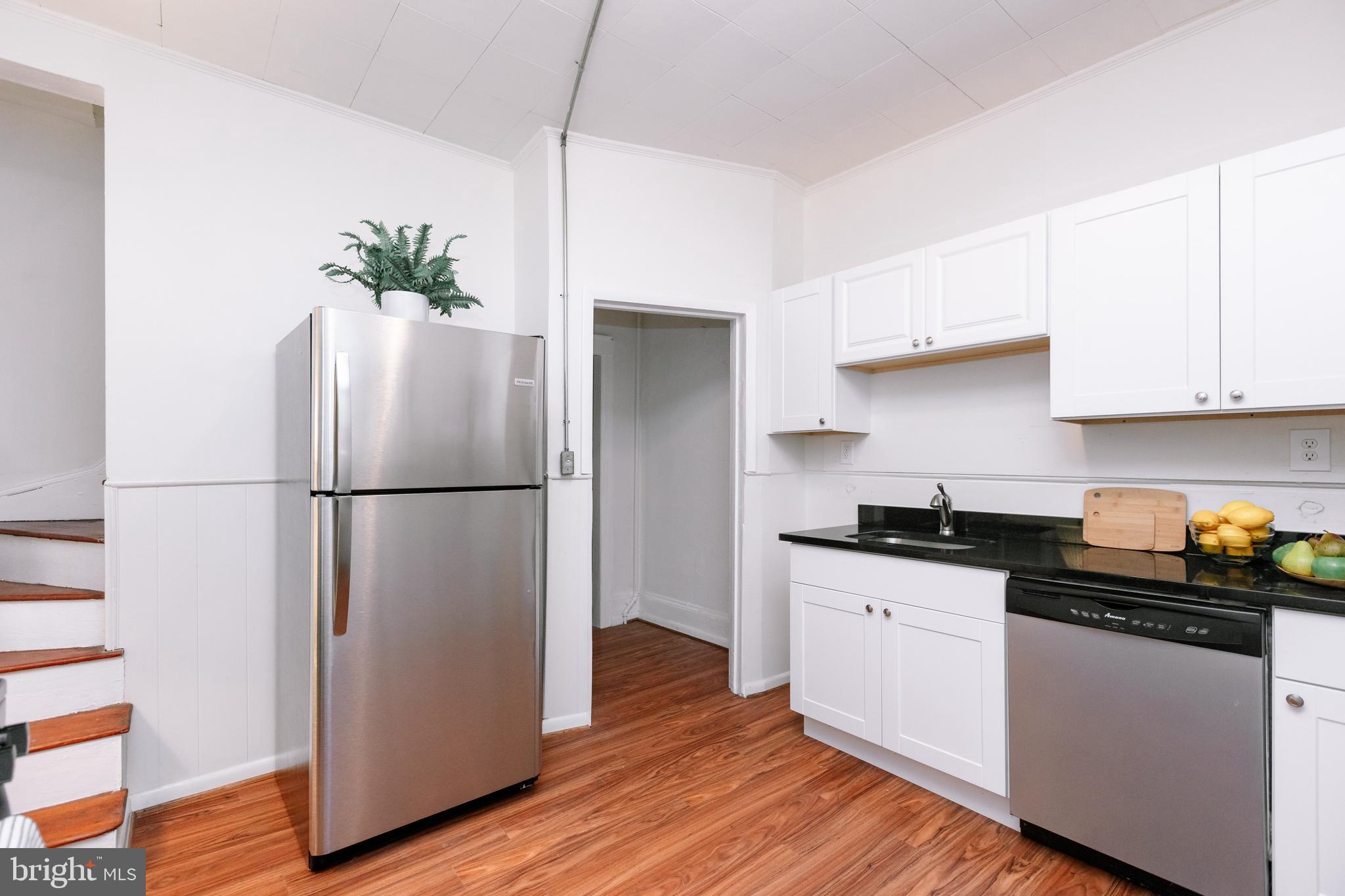 CHARLES VILLAGE - Residential