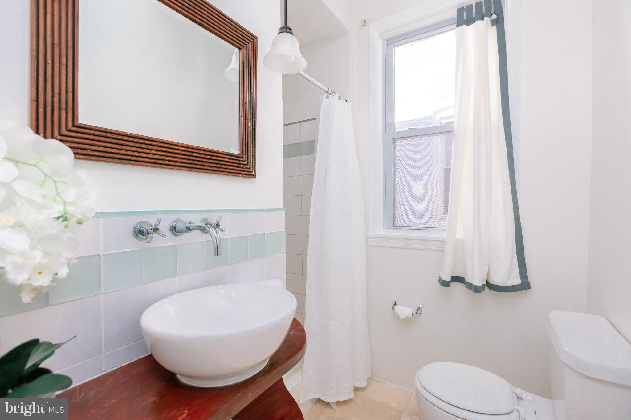 CHARLES VILLAGE - Residential