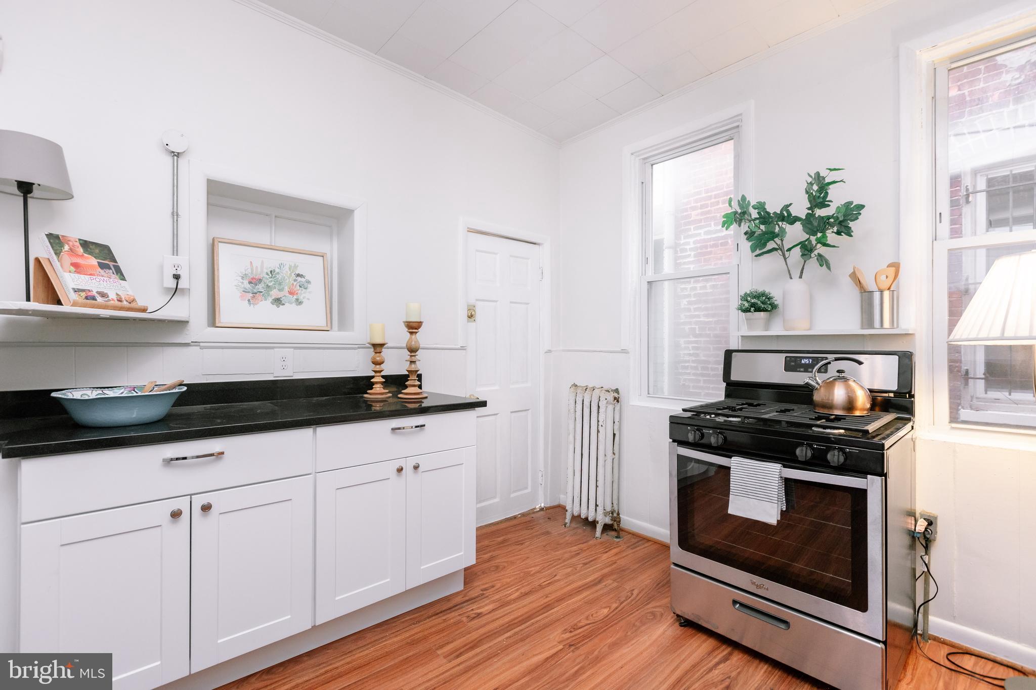 CHARLES VILLAGE - Residential