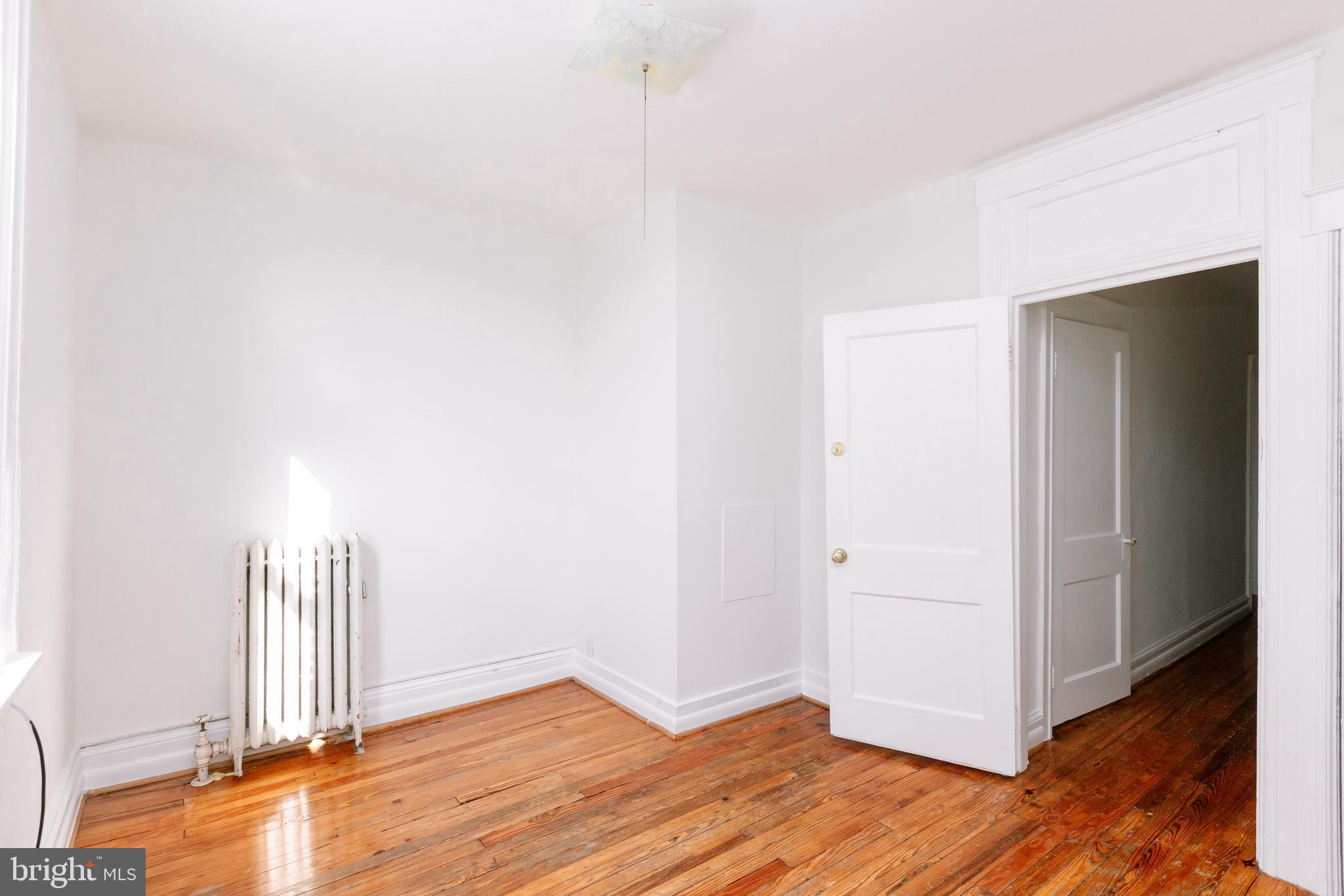 CHARLES VILLAGE - Residential