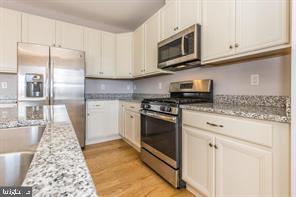 GRANDE AT MUIRWOOD H - Residential Lease