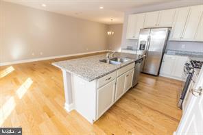 GRANDE AT MUIRWOOD H - Residential Lease