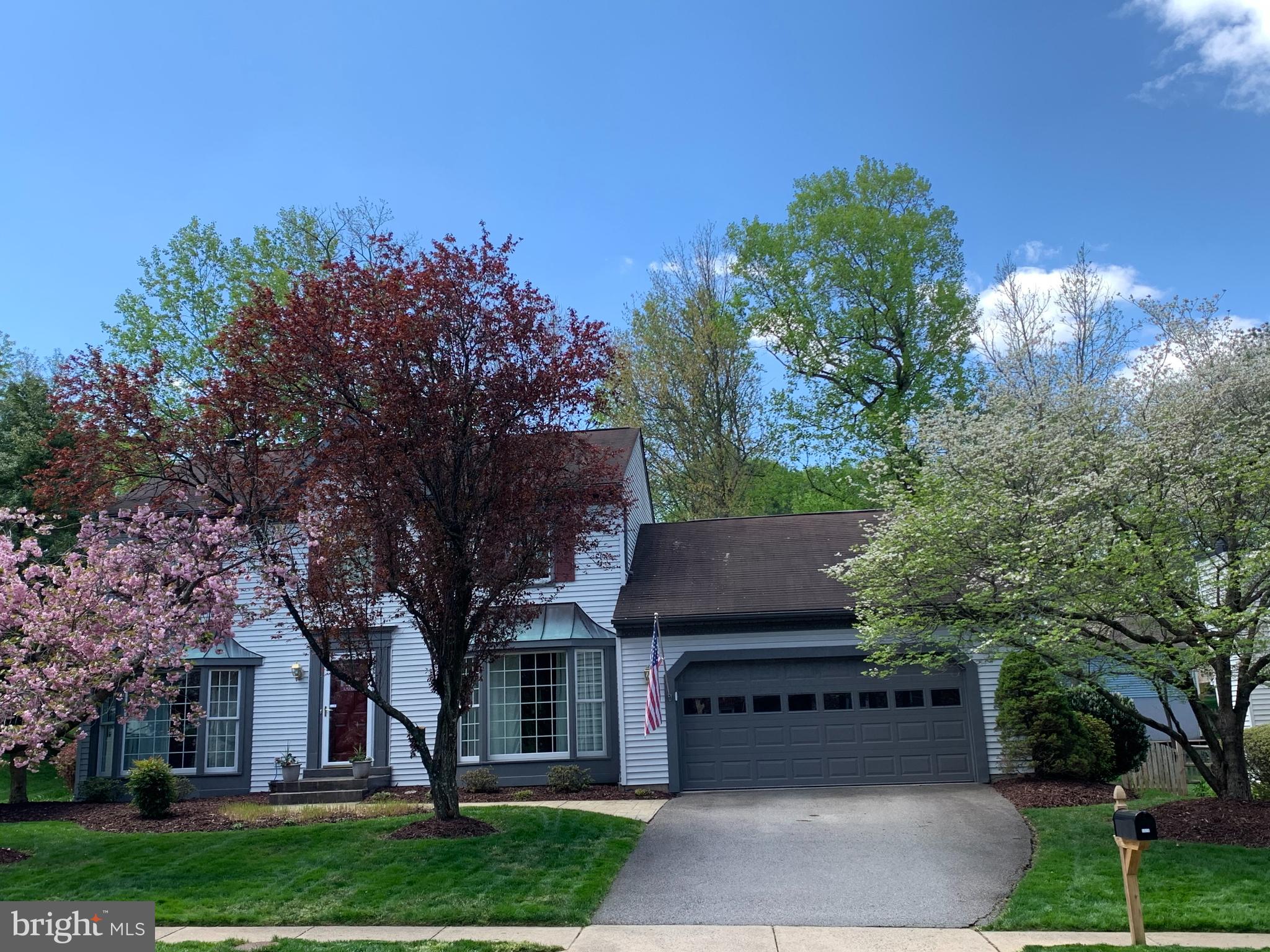 BURKE CENTRE - Residential