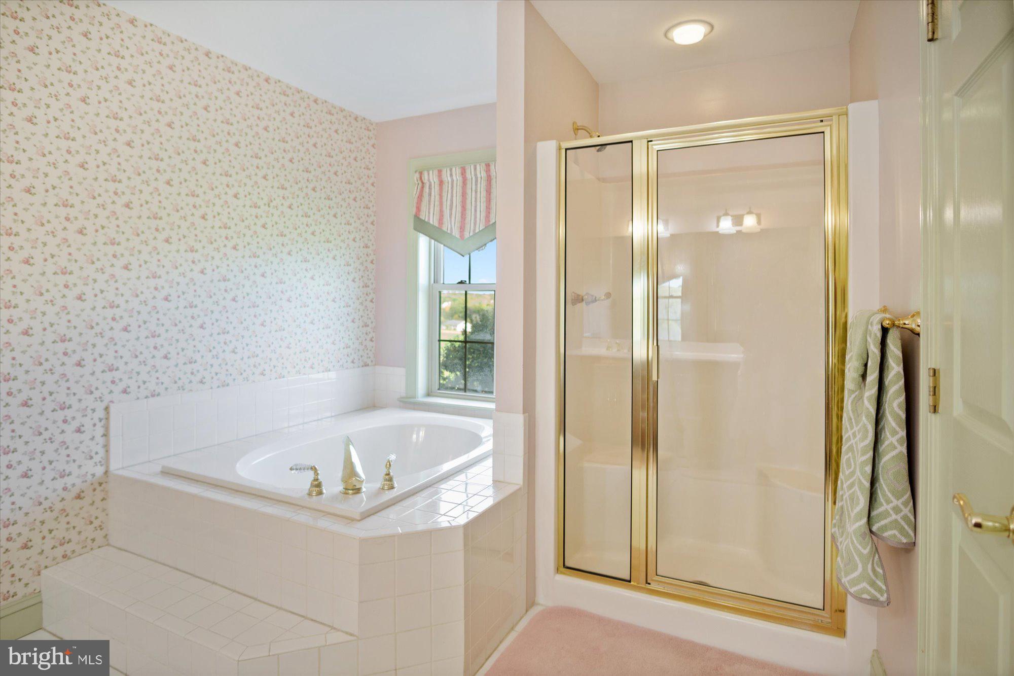 WOODCREST - Residential