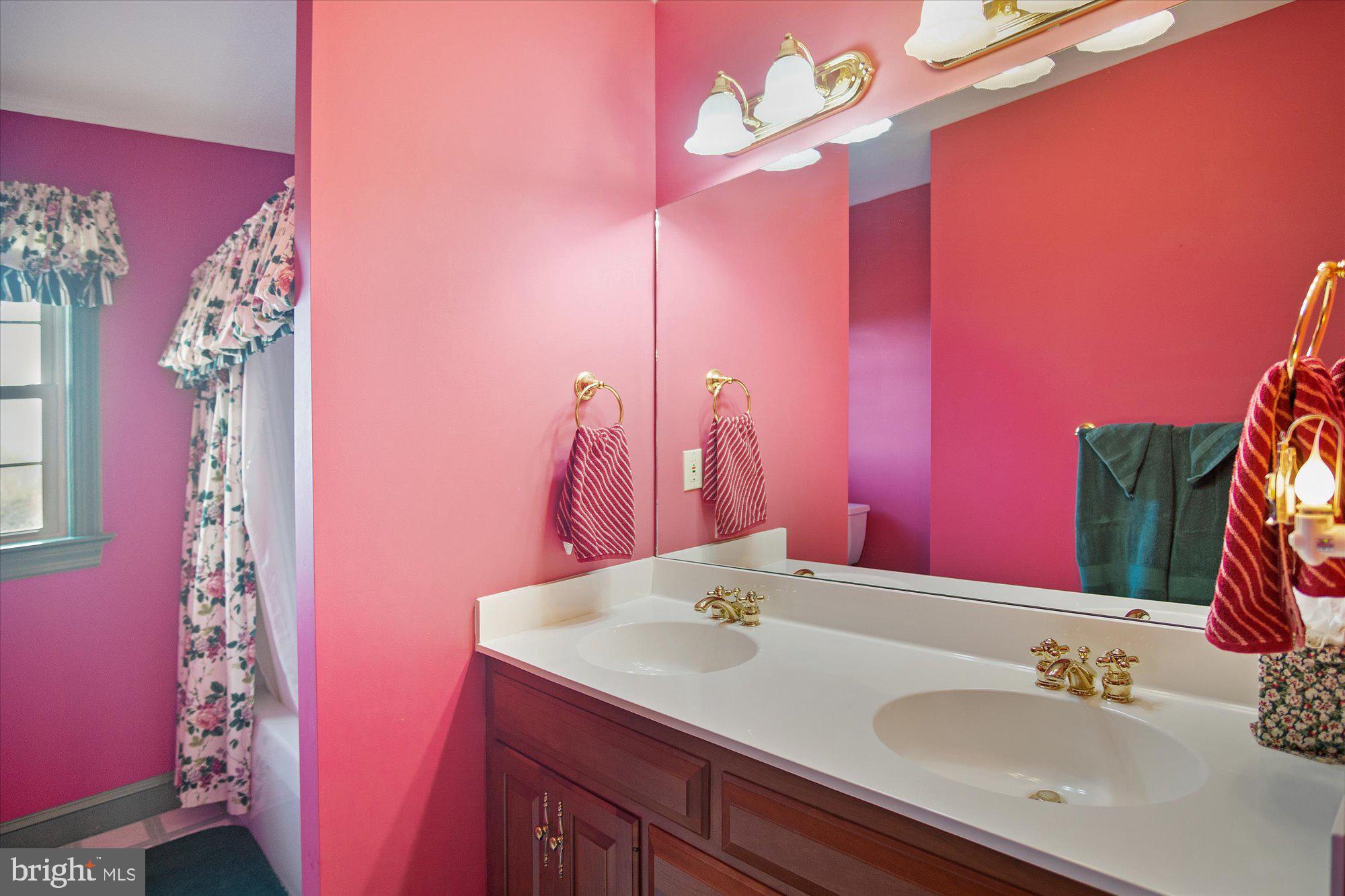 WOODCREST - Residential