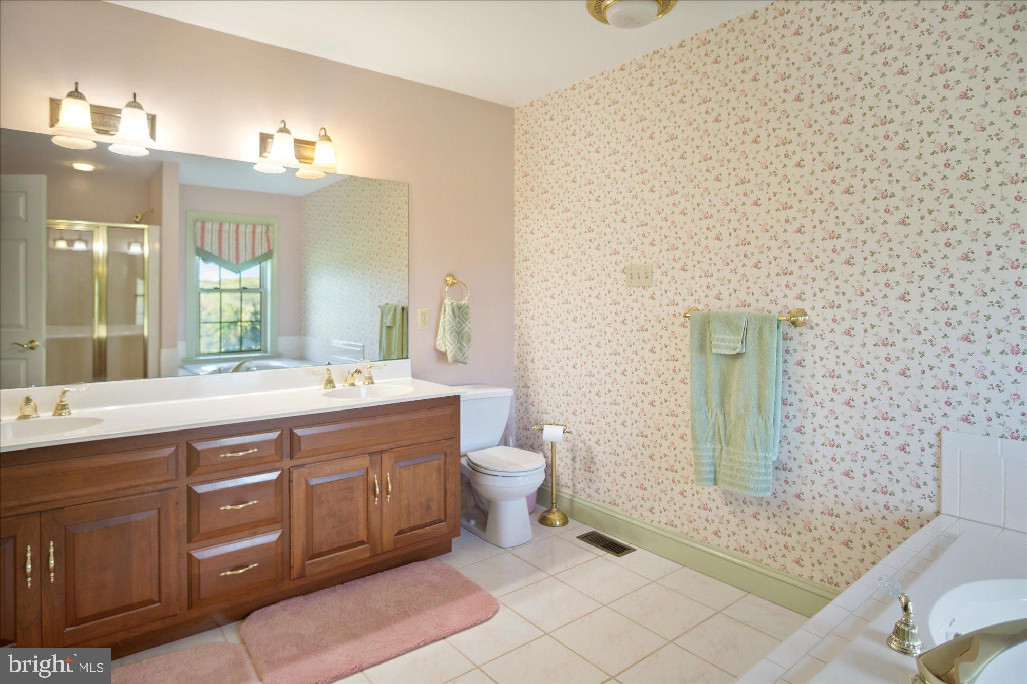 WOODCREST - Residential