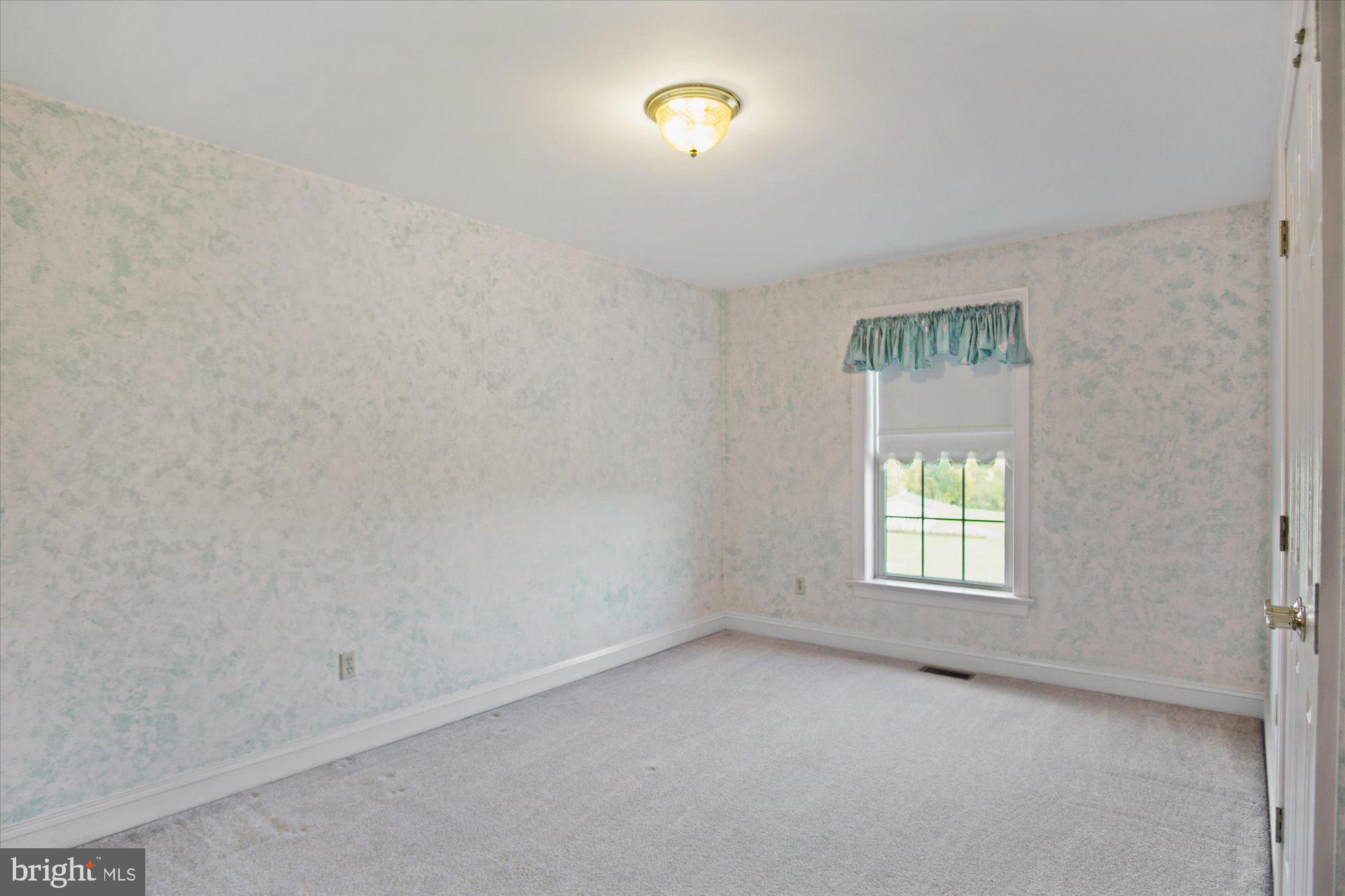 WOODCREST - Residential