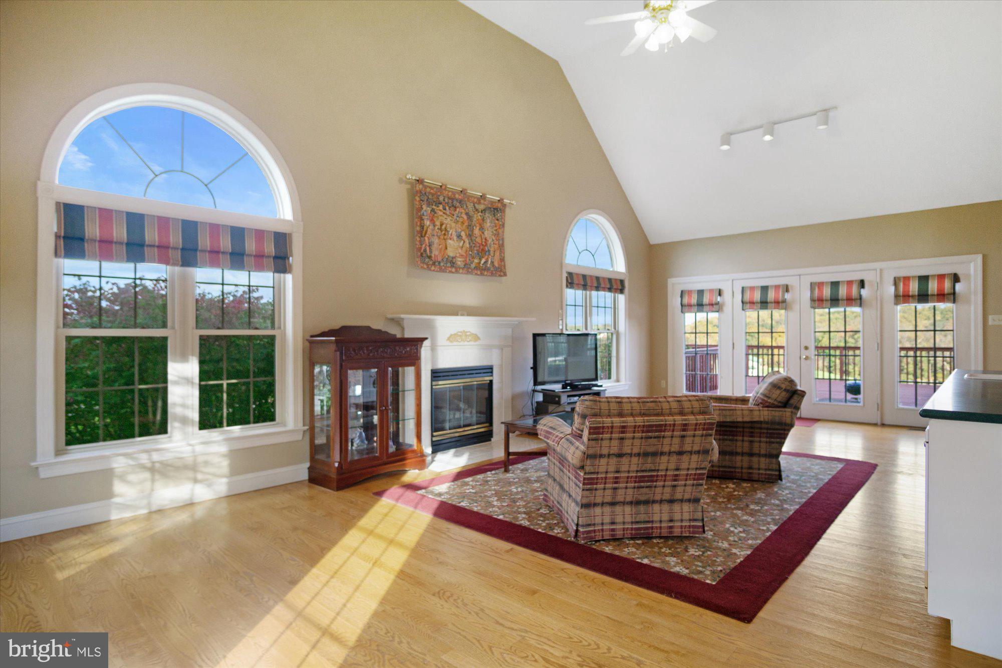 WOODCREST - Residential